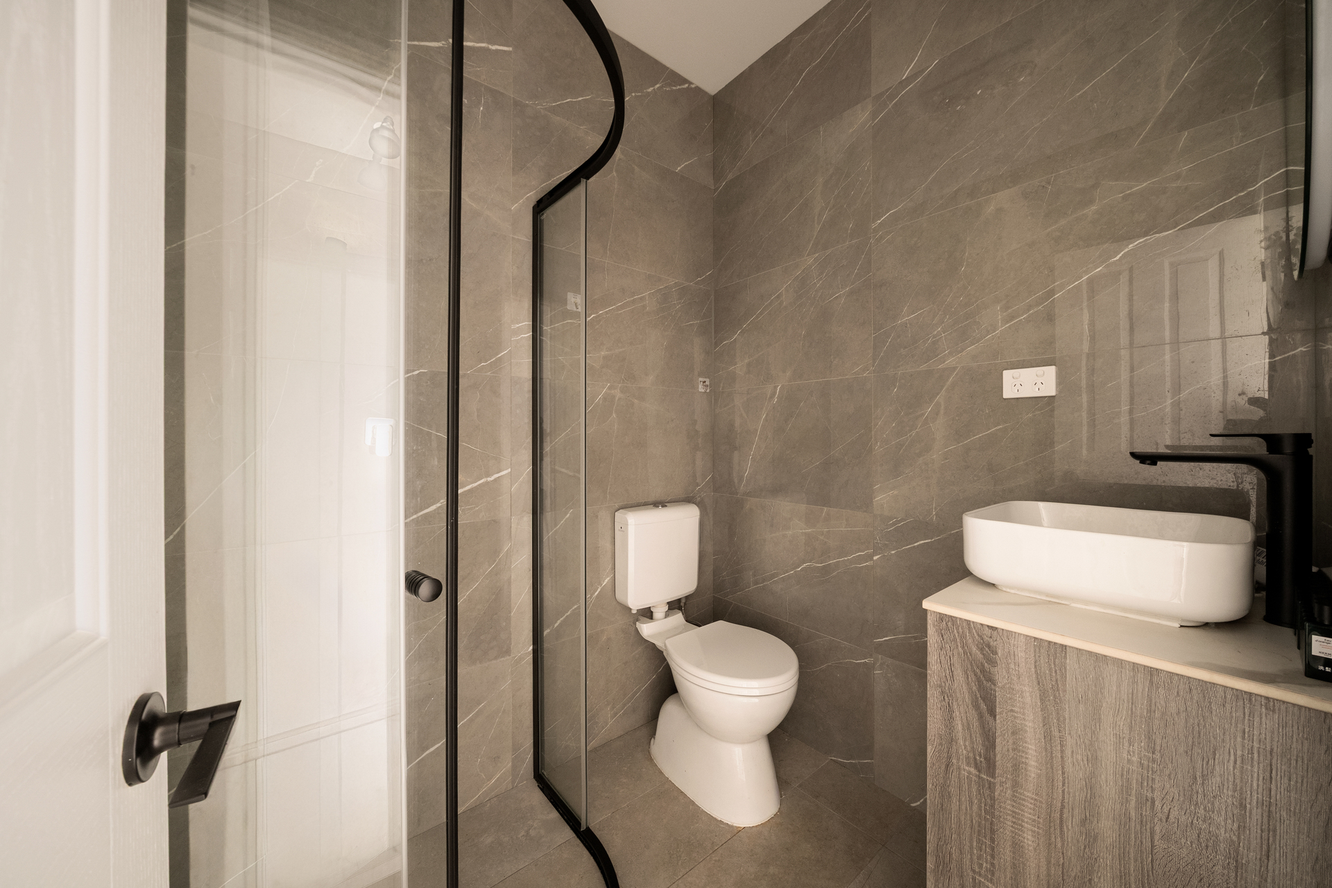 6-bedroom house at 46 EXPLORERS ROAD, Katoomba NSW 2780, Blue Mountains, New South Wales