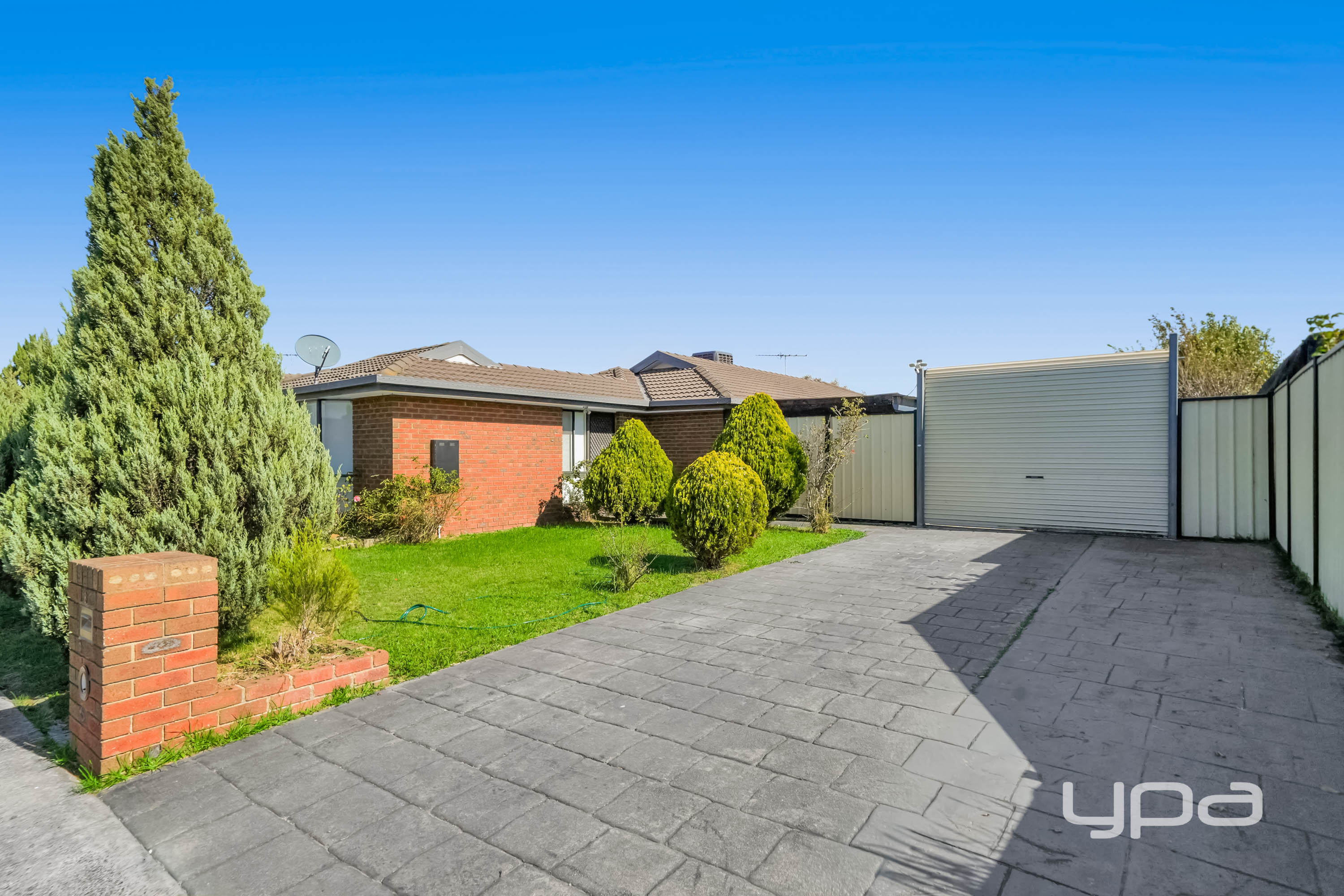 48 ABERCARN AVENUE, Craigieburn VIC 3064 - Image 2