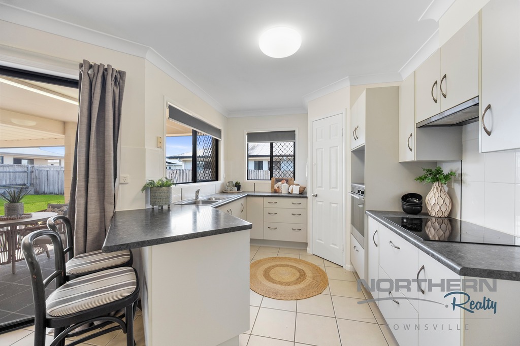 54 Summerland Drive, Deeragun, QLD 4818 - Image 3