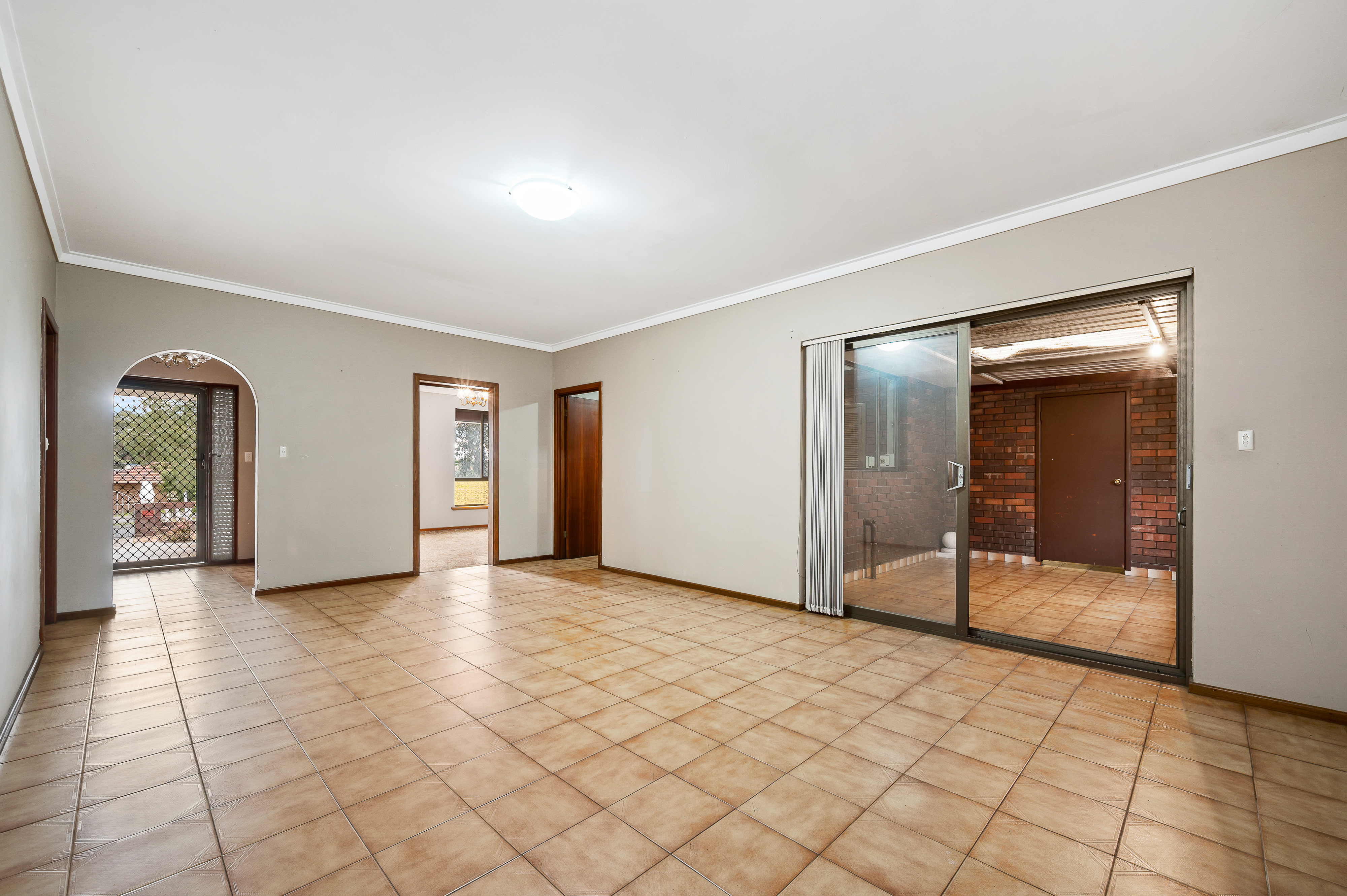 187 Spearwood Avenue, Spearwood, WA 6163 - Image 9