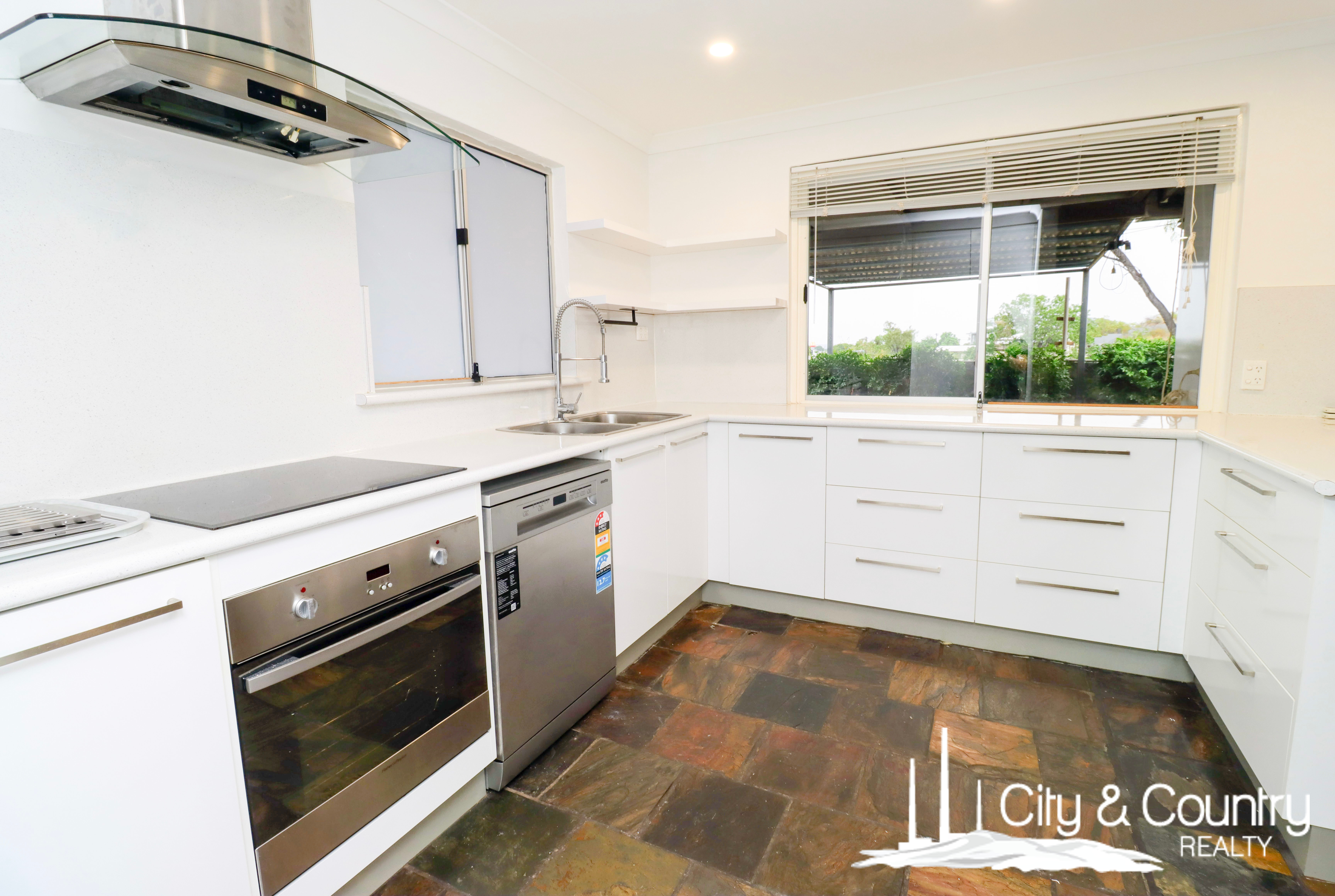 73 Deighton Street, Mount Isa, Qld, 4825 - Image 2