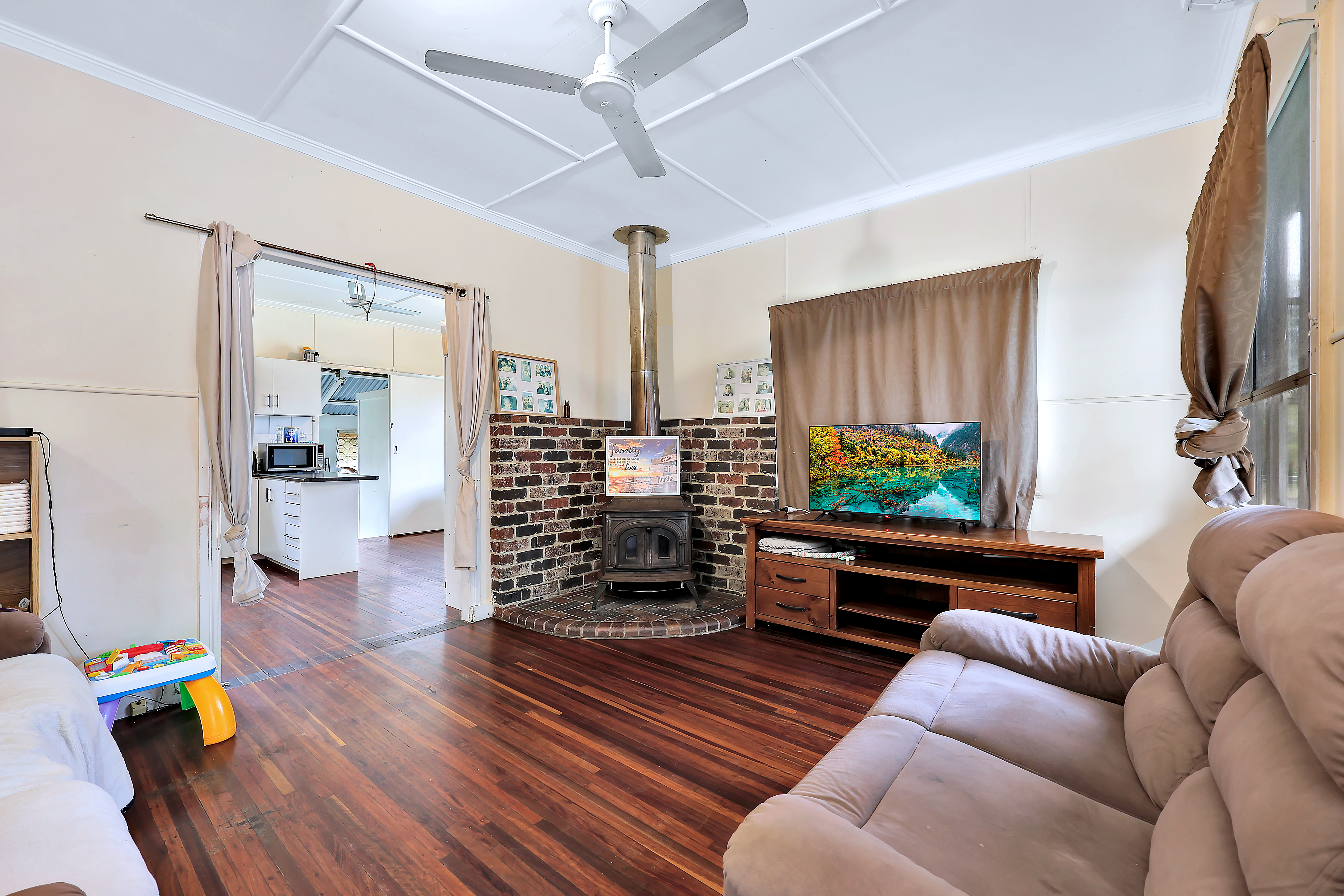 12 FALDT STREET, Norville QLD 4670 - Image 8