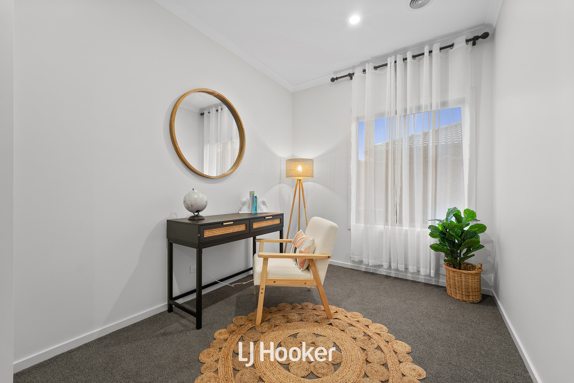 32 Rathberry Circuit, Clyde North, VIC 3978 - Image 8