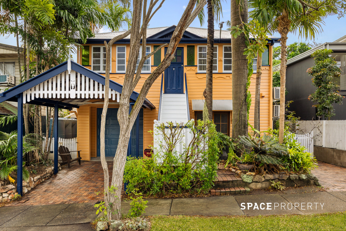 17 HALL STREET, Paddington QLD 4064 - Image 1