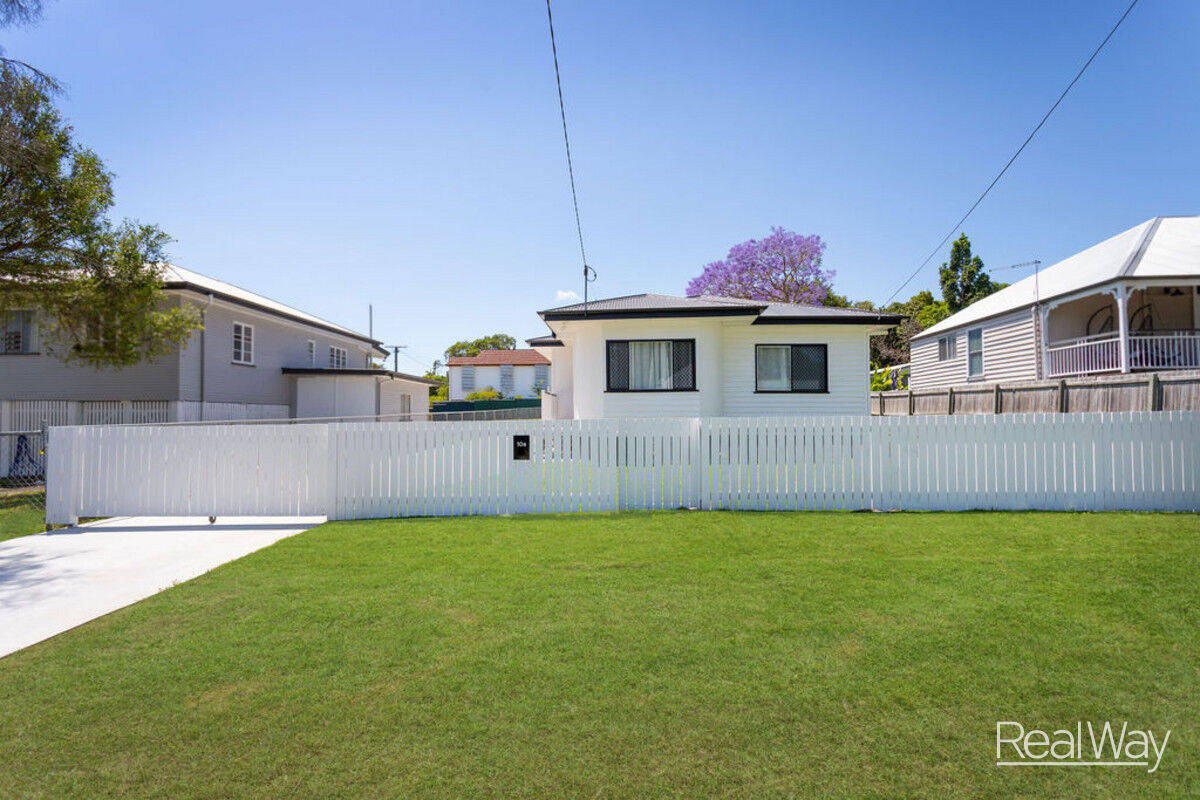 10 Green Street, Booval, QLD 4304 - Image 6