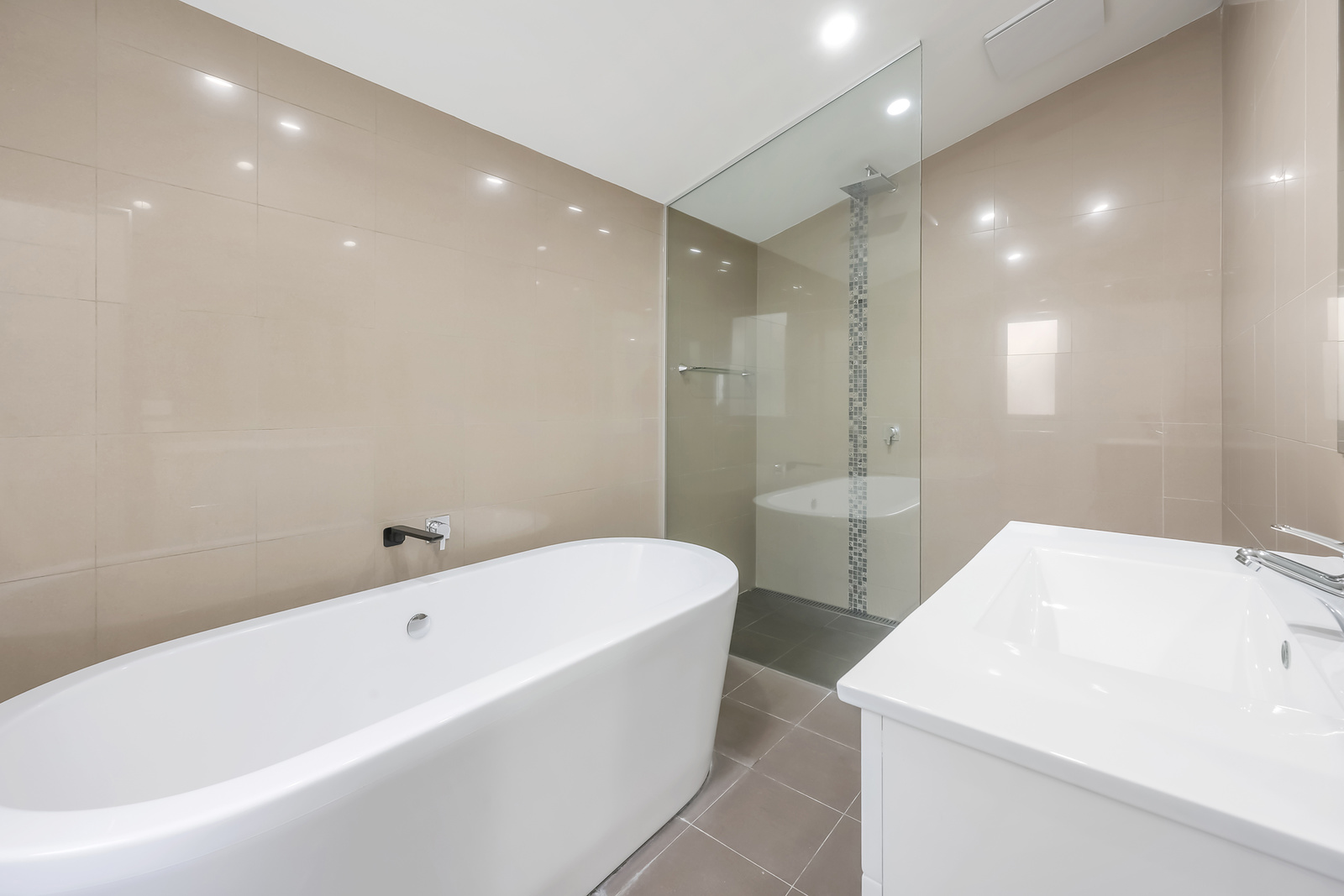 3-bedroom unit at 12B Crowe Street, Port Fairy, VIC 3284, Moyne, Victoria