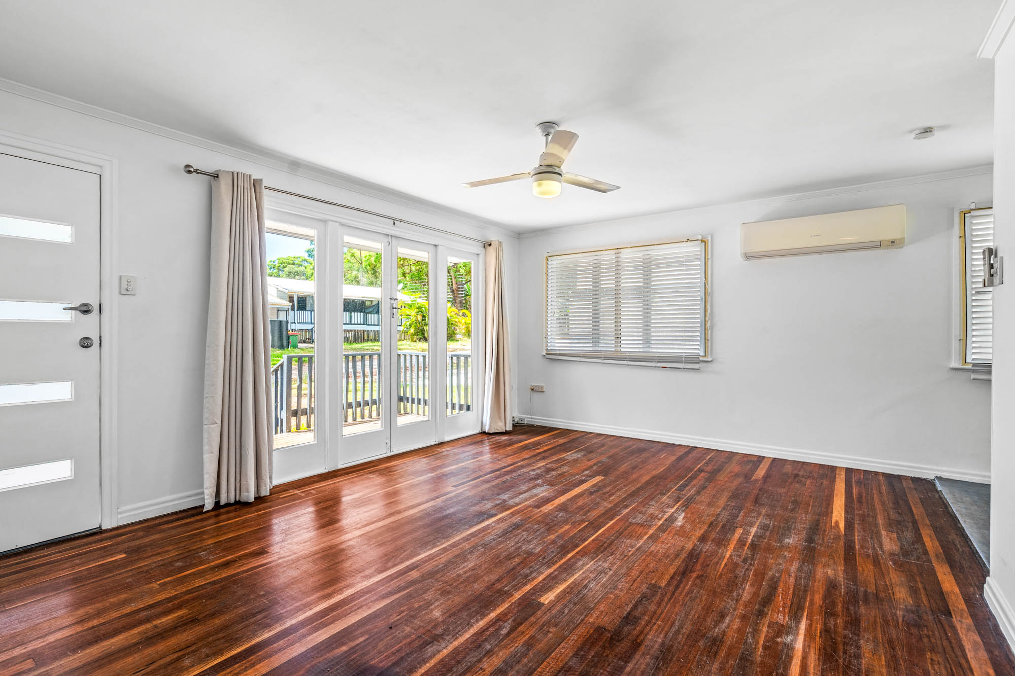 6 GLENFIELD AVENUE, Russell Island QLD 4184 - Image 5
