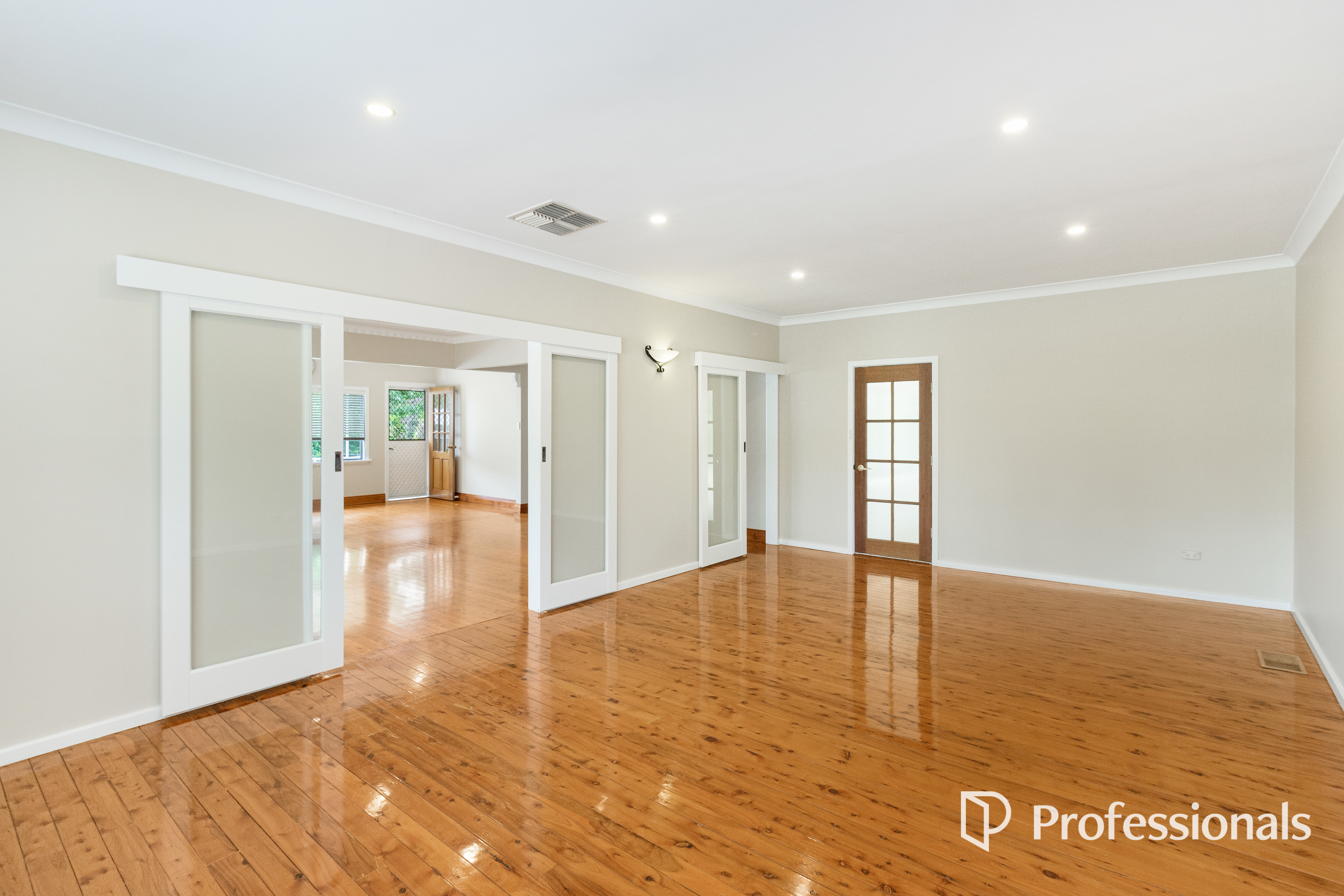 543 Kooringal Road, Kooringal, Nsw, 2650 - Image 4