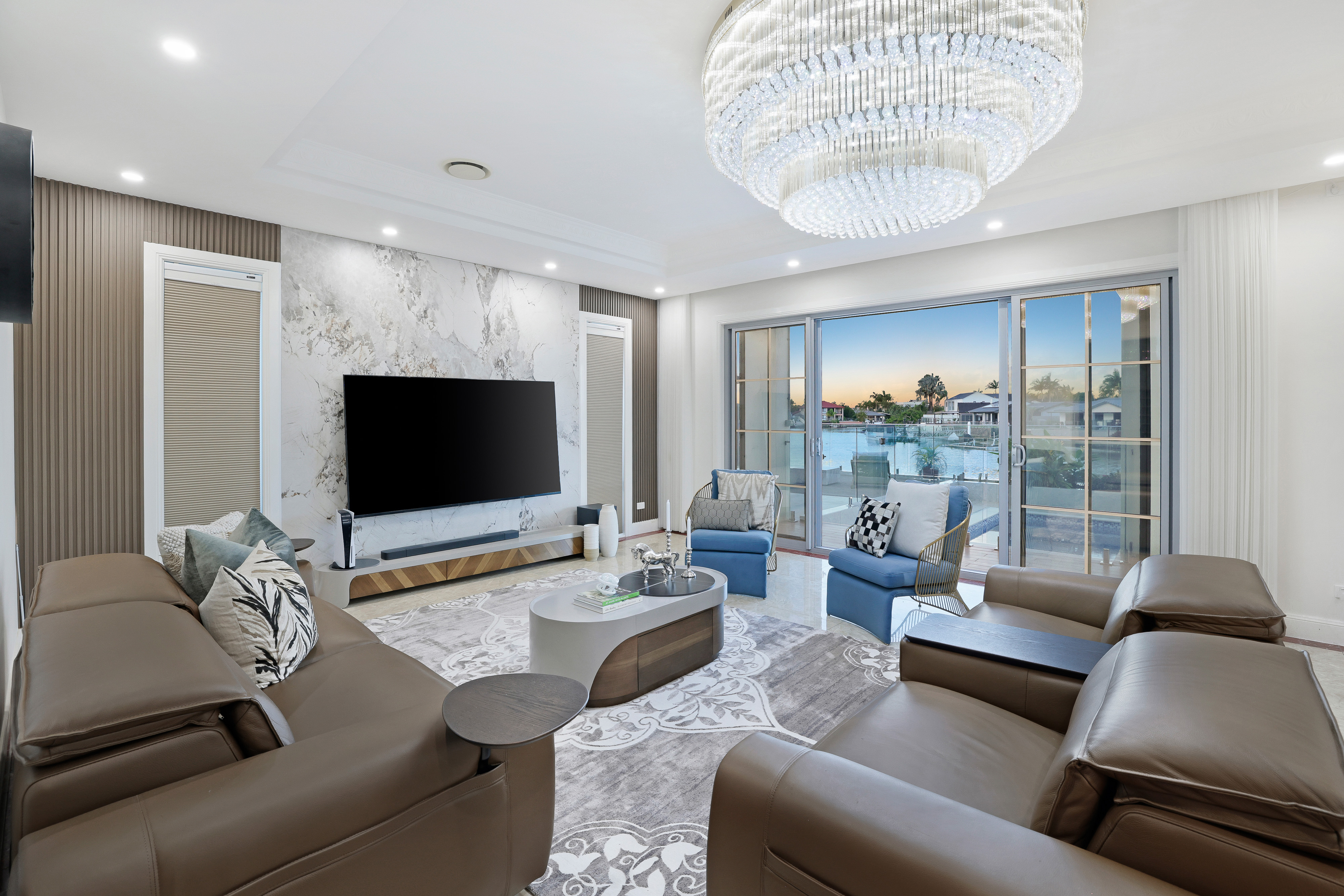 22 Erave Avenue, Runaway Bay, QLD 4216 - Image 8