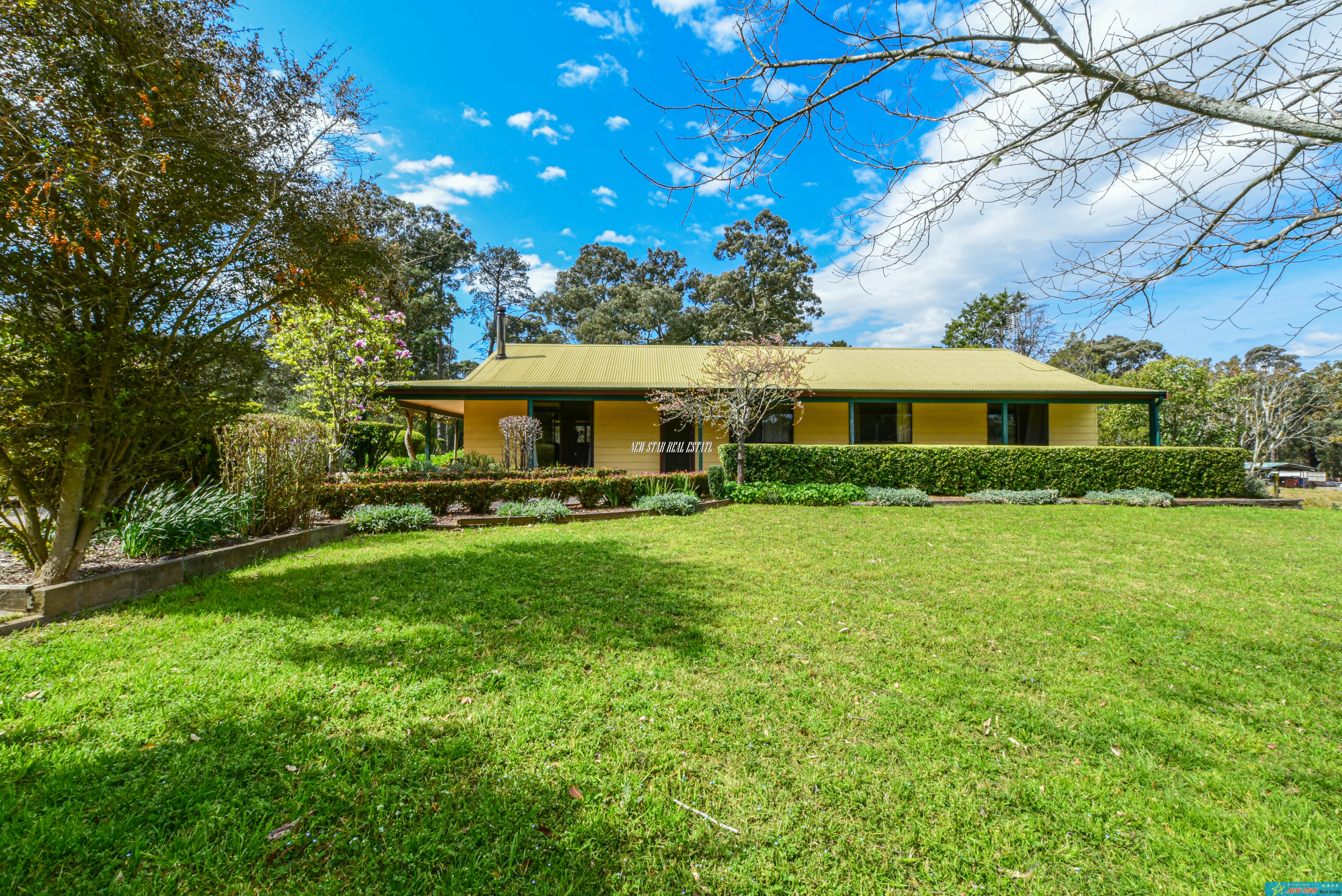 3-bedroom unit at 15 Denmead Street, Thirlmere, NSW 2572, Wollondilly, New South Wales