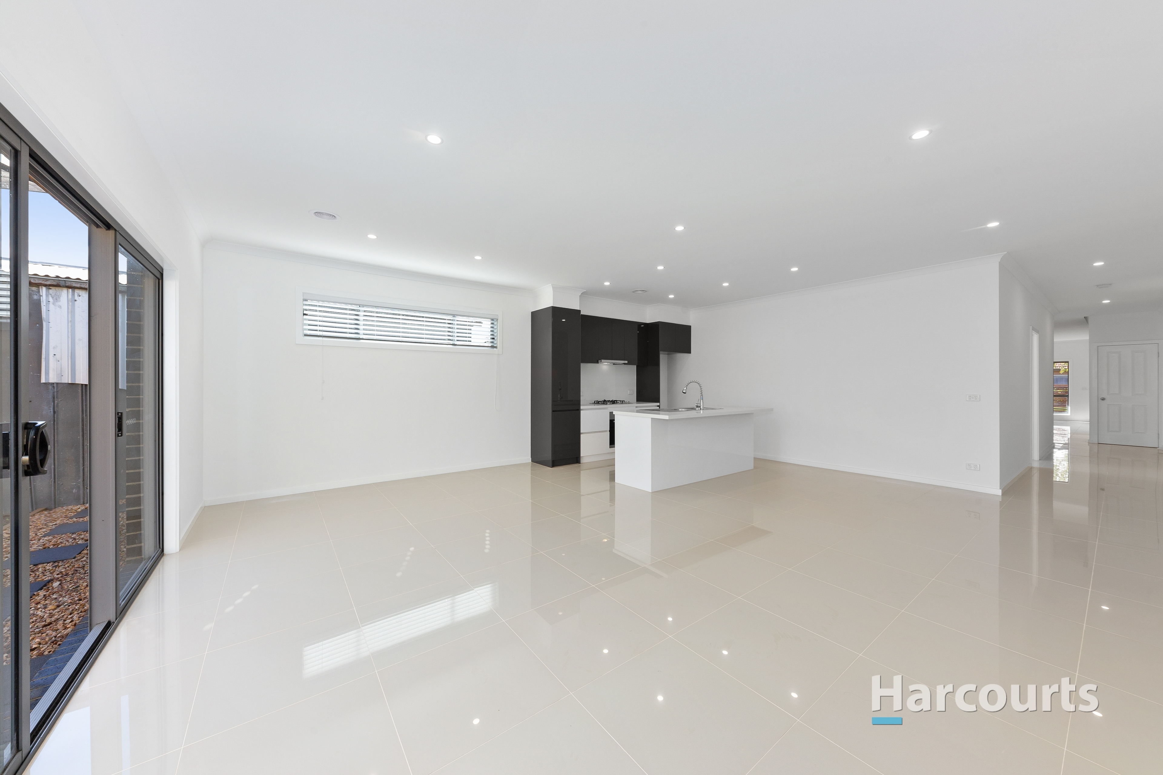 29 Dumfries Street, Deer Park, VIC 3023 - Image 4
