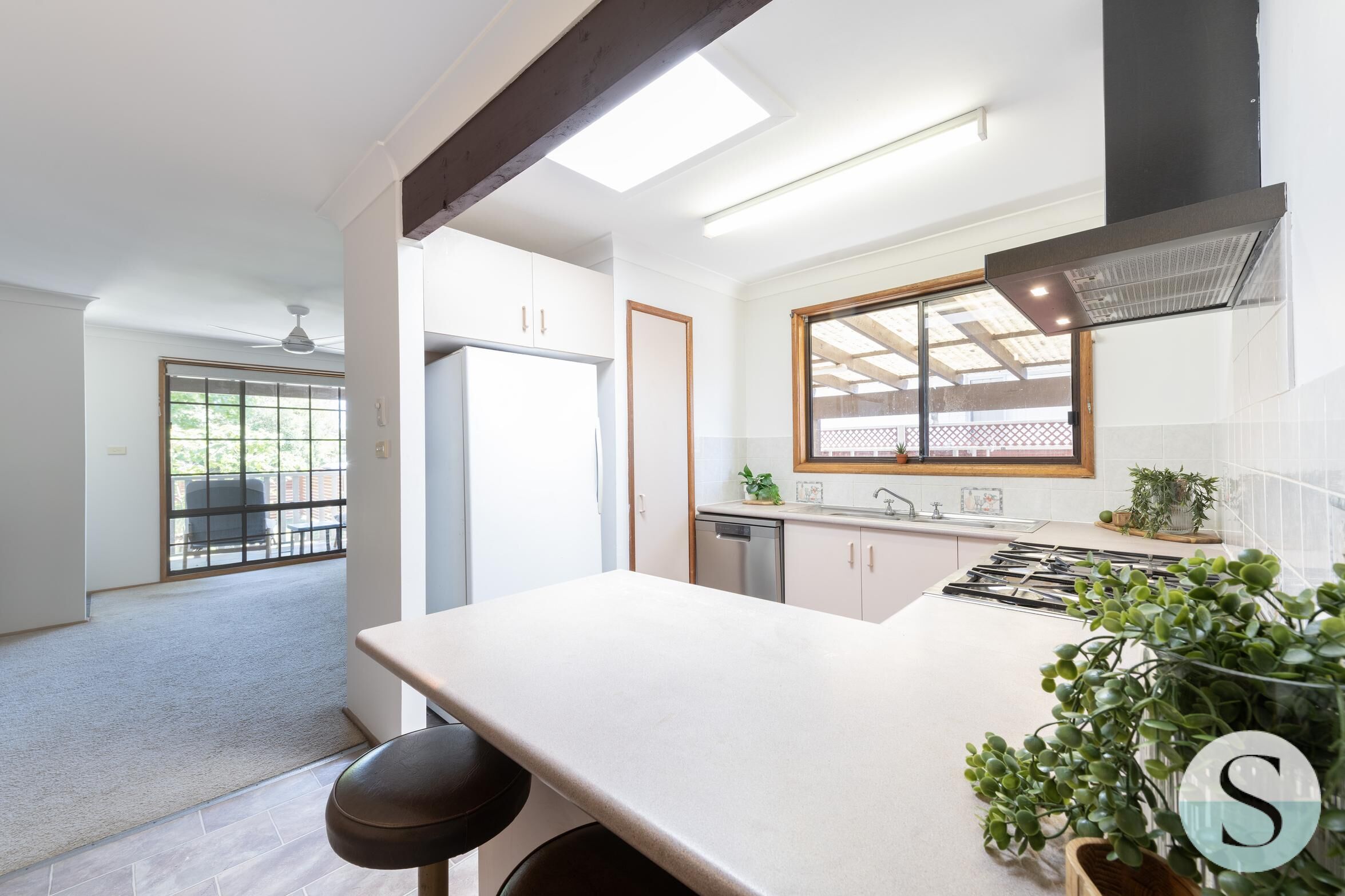 52 Cams Boulevard, Summerland Point, NSW 2259 - Image 9