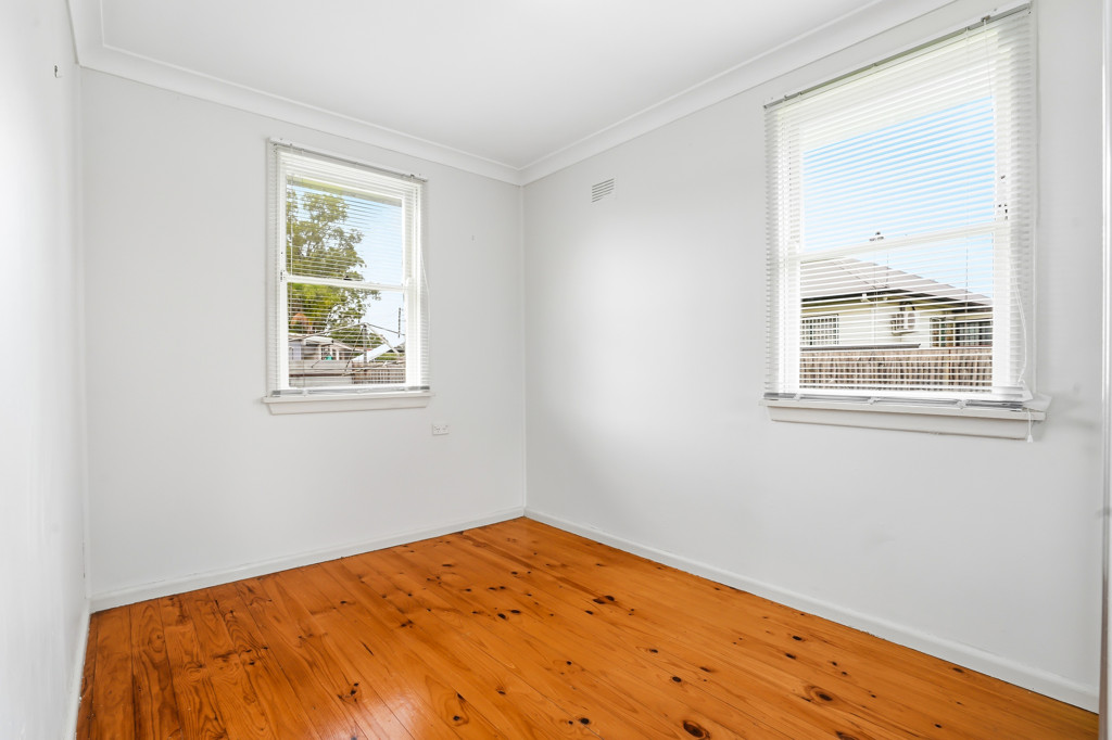 15 Palau Crescent, Lethbridge Park, NSW 2770 - Image 9