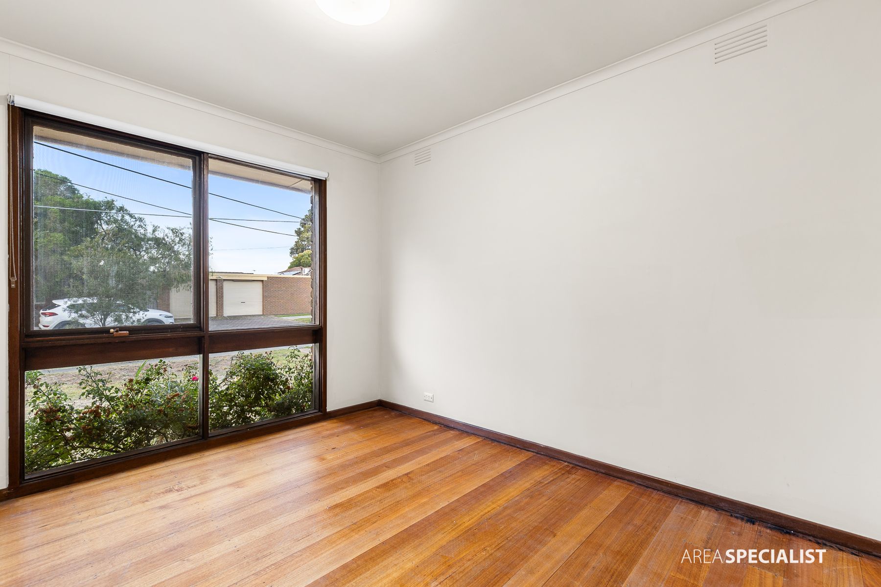 8 HAFEY CRESCENT, Hoppers Crossing VIC 3029 - Image 7
