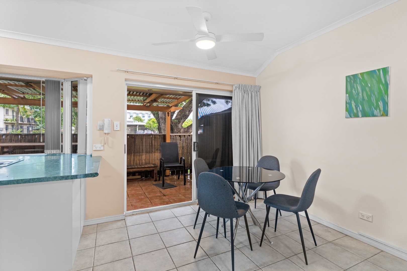 8/67-71 Digger Street, Cairns North, QLD 4870 - Image 5
