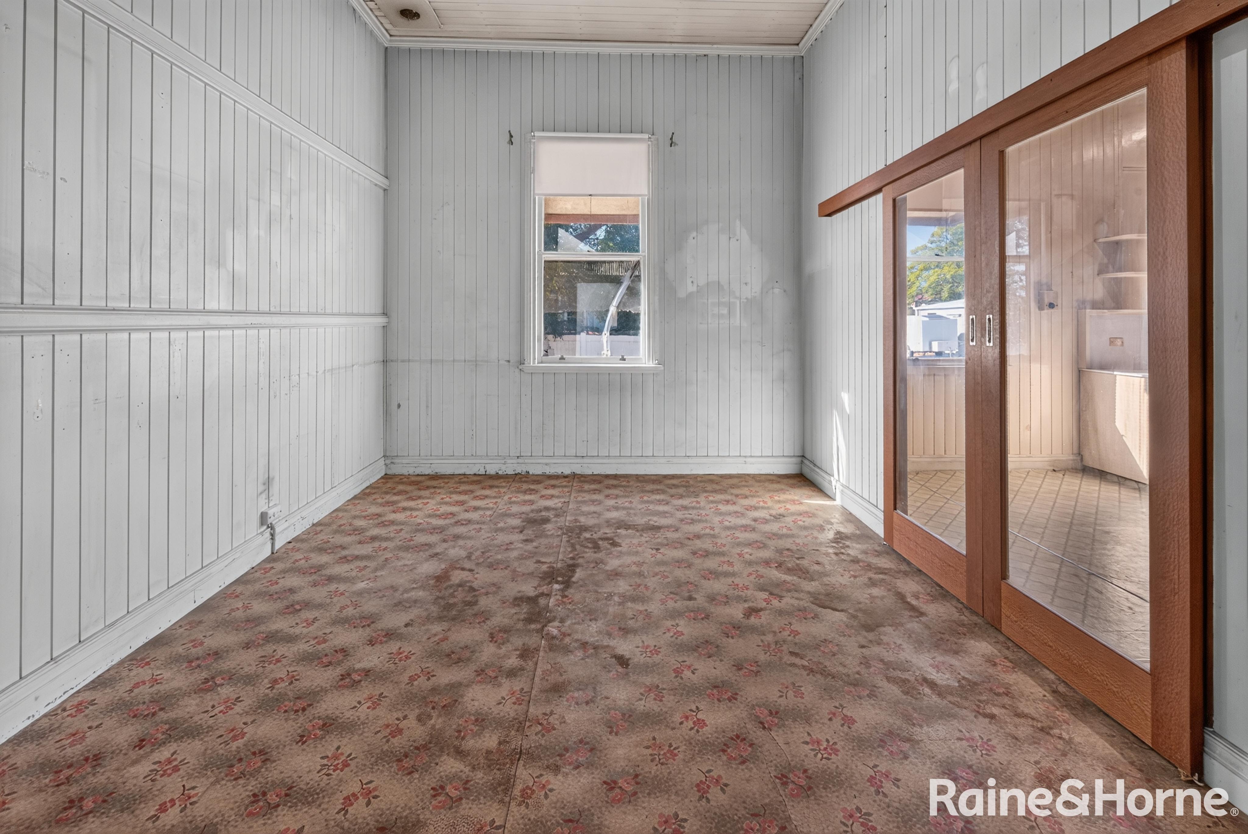 4-bedroom house at 64 Wood Street, Warwick, QLD 4370, Southern Downs, Queensland