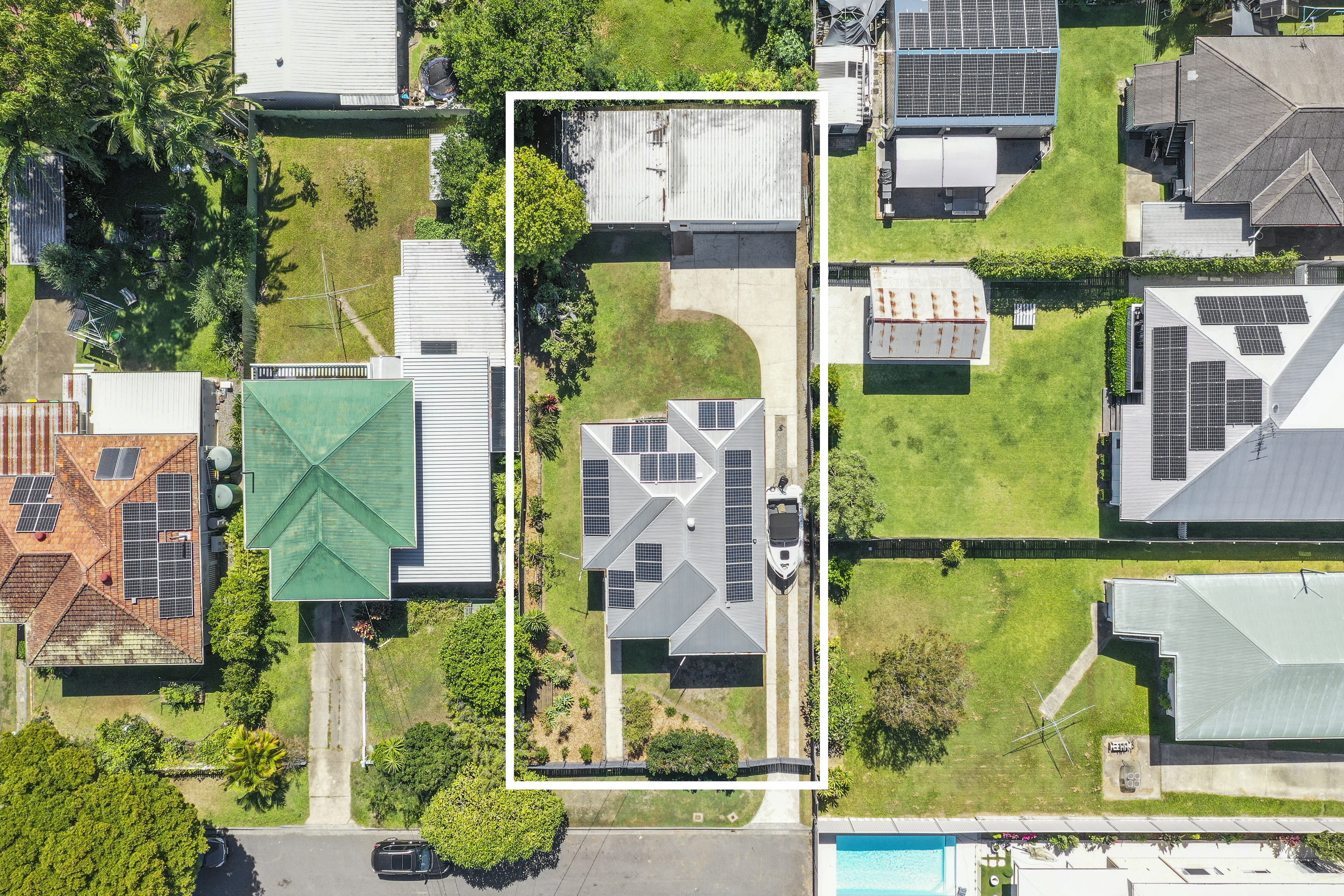 11 Lichfield, Carina, QLD 4152 - Image 2