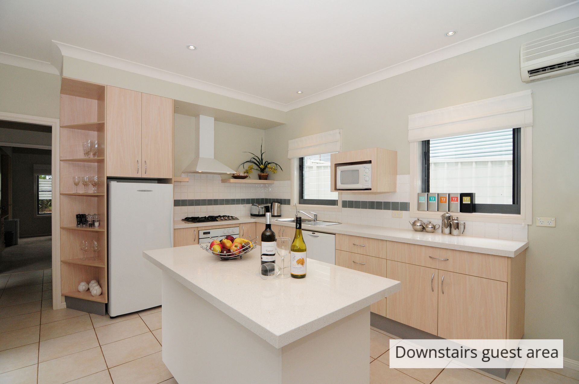 6-bedroom house at 30 Owen Street, Huskisson, NSW 2540, Shoalhaven, New South Wales