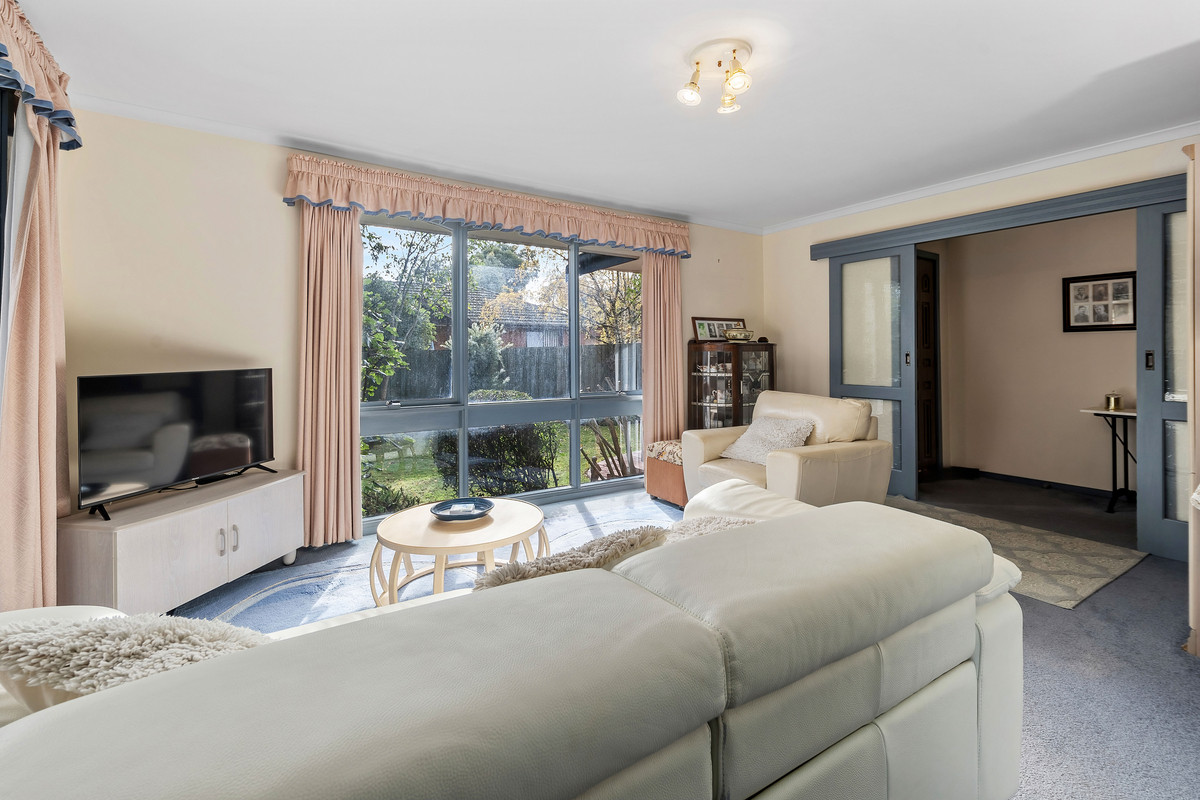 2/21 Ferguson Court, Ferntree Gully, VIC 3156 - Image 6