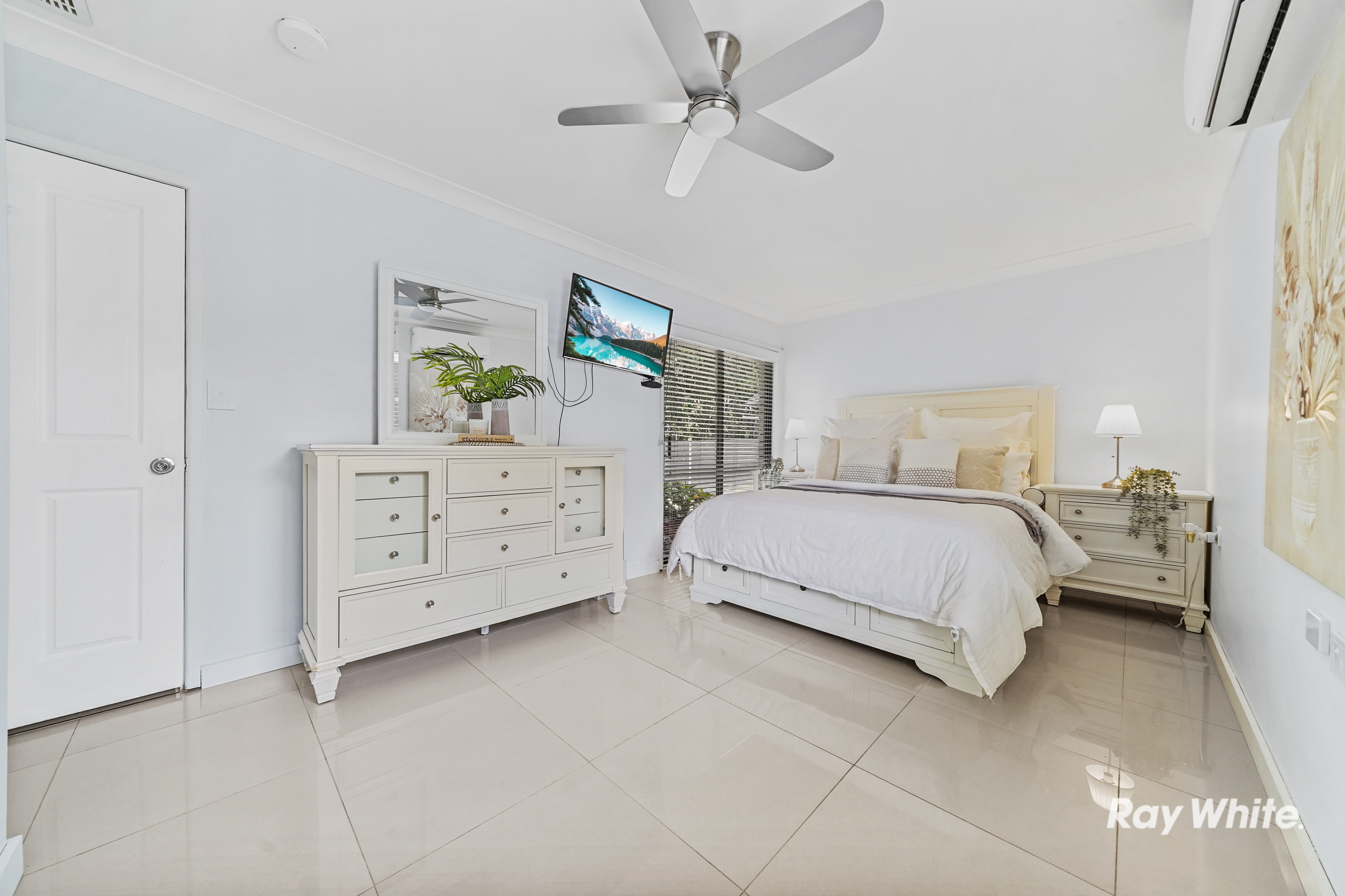 3-bedroom house at 21 JEANETTE AVENUE, Springwood QLD 4127, Logan, Queensland
