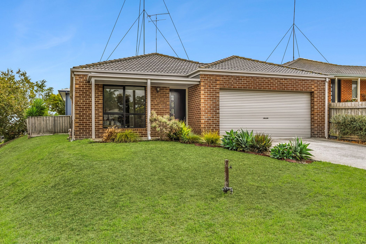 3-bedroom house at 25-27 Delungra Avenue, Clifton Springs, VIC 3222, Greater Geelong, Victoria