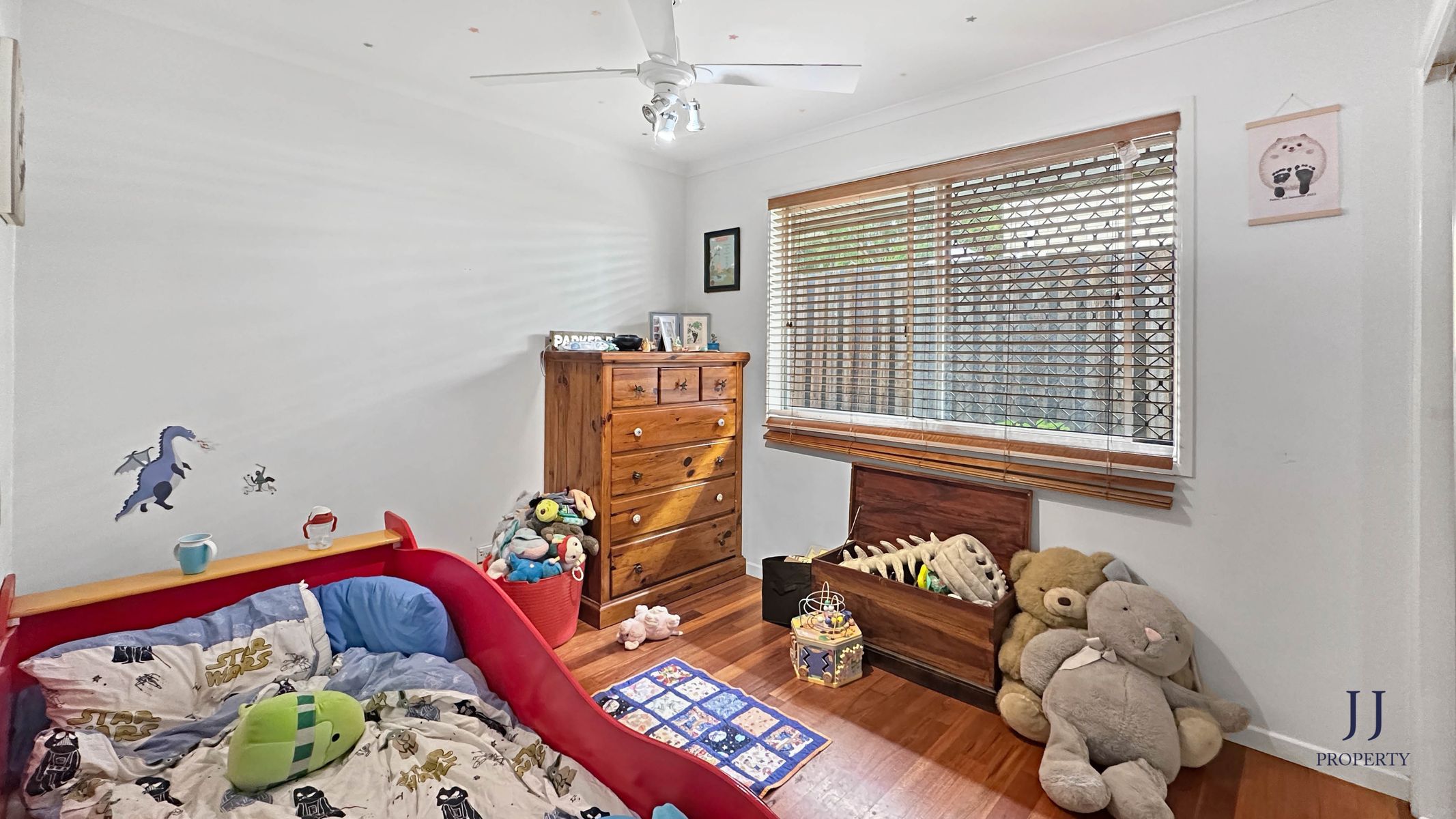 8 Eleanor Avenue, Underwood, Qld, 4119 - Image 6