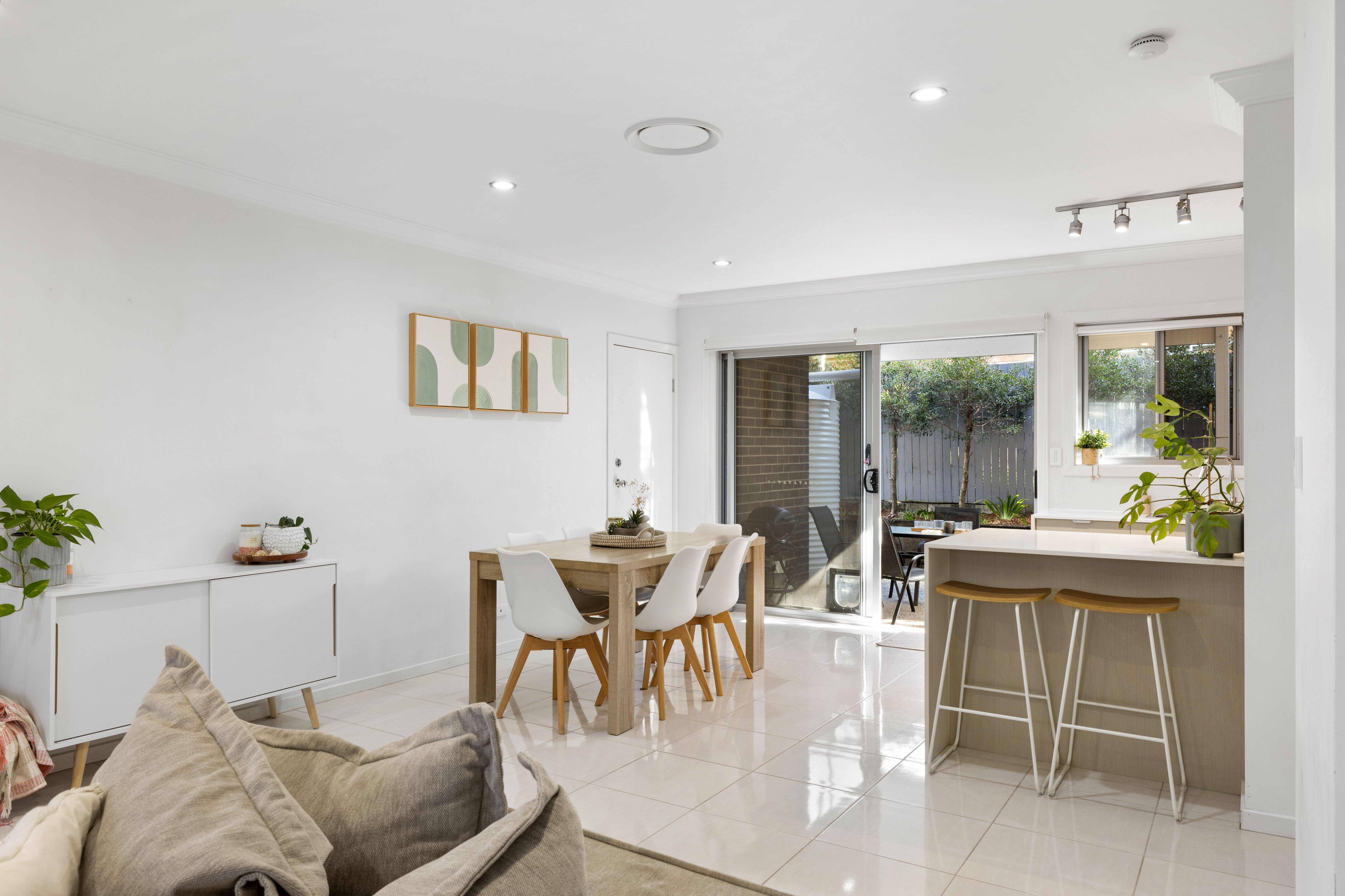 8/200 Meadowlands Road, Carina, QLD 4152 - Image 4
