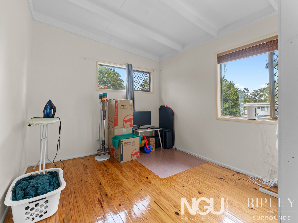 13 RONALD STREET, Bundamba QLD 4304 - Image 9