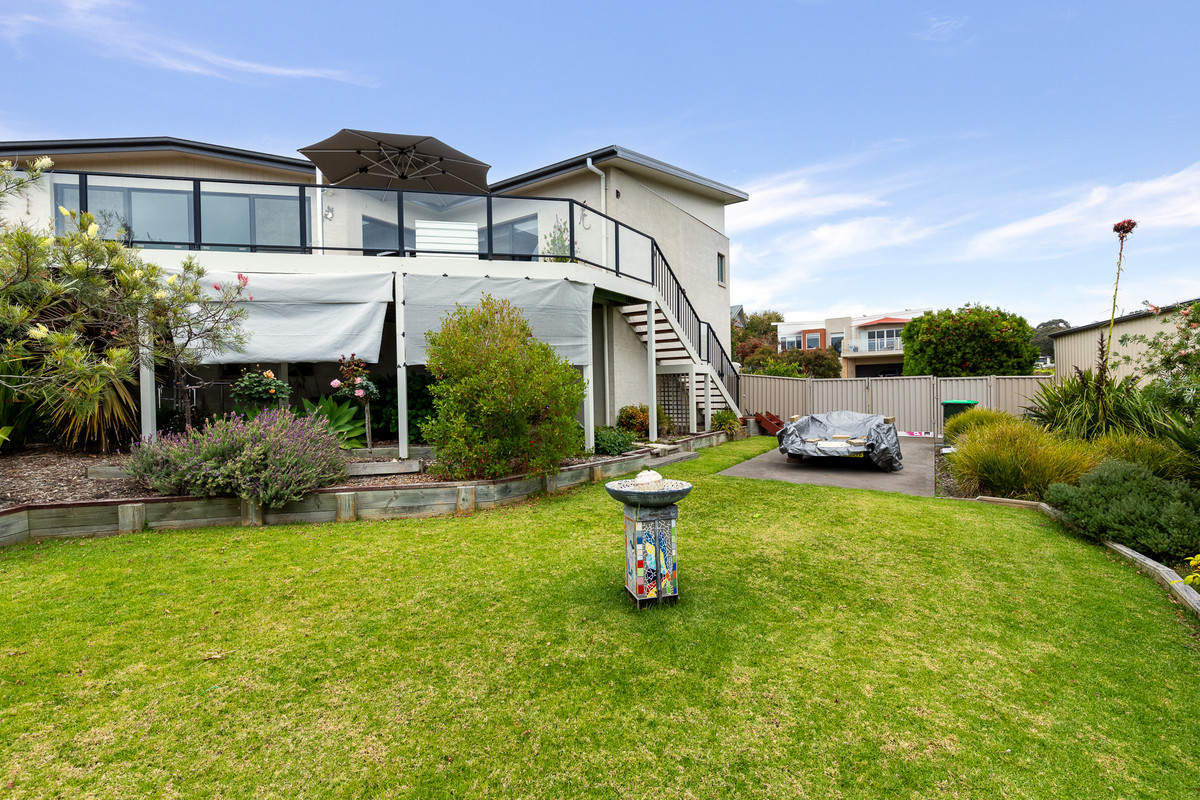 55 BOURNDA CIRCUIT, Tura Beach NSW 2548 - Image 8