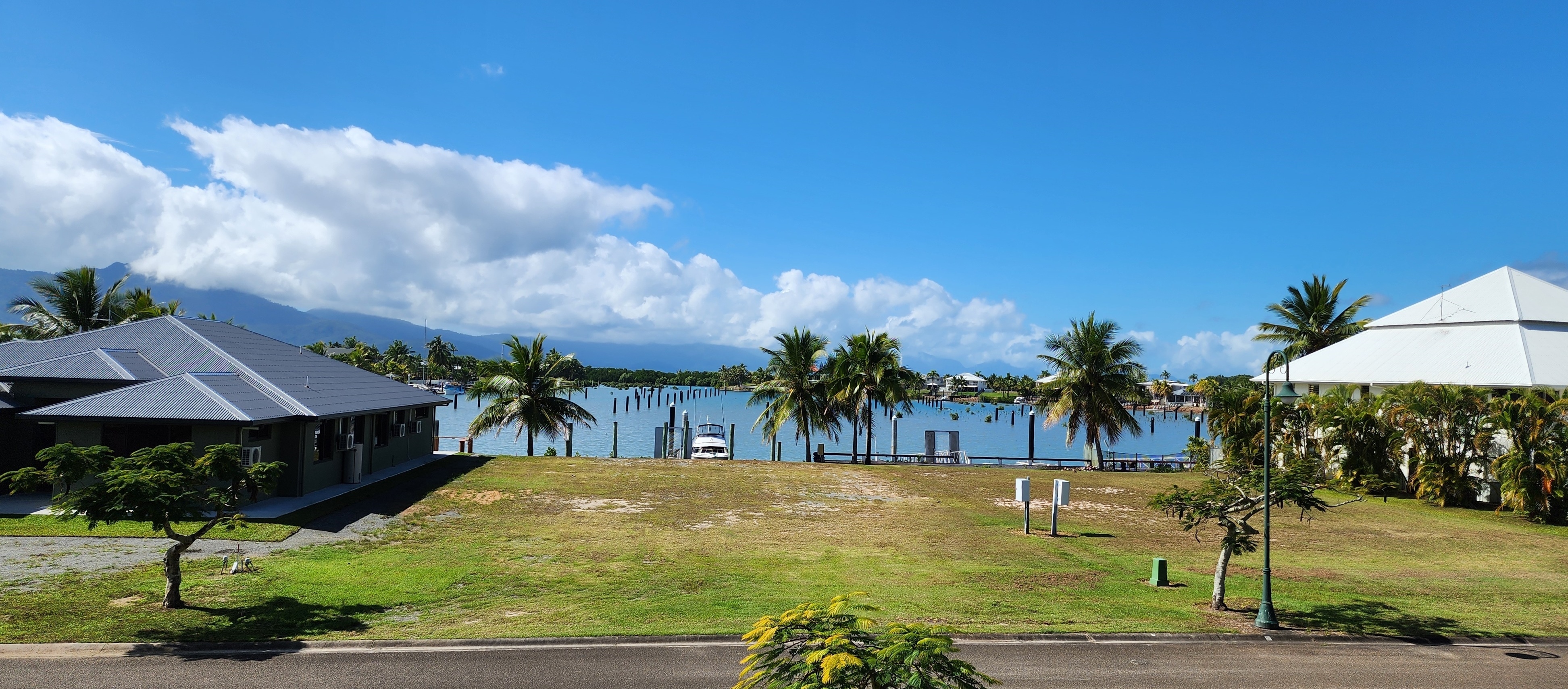 2-bedroom unit at Unit 4/10-14 Poinciana Bvd, Cardwell, Qld, 4849, Cassowary Coast, Queensland