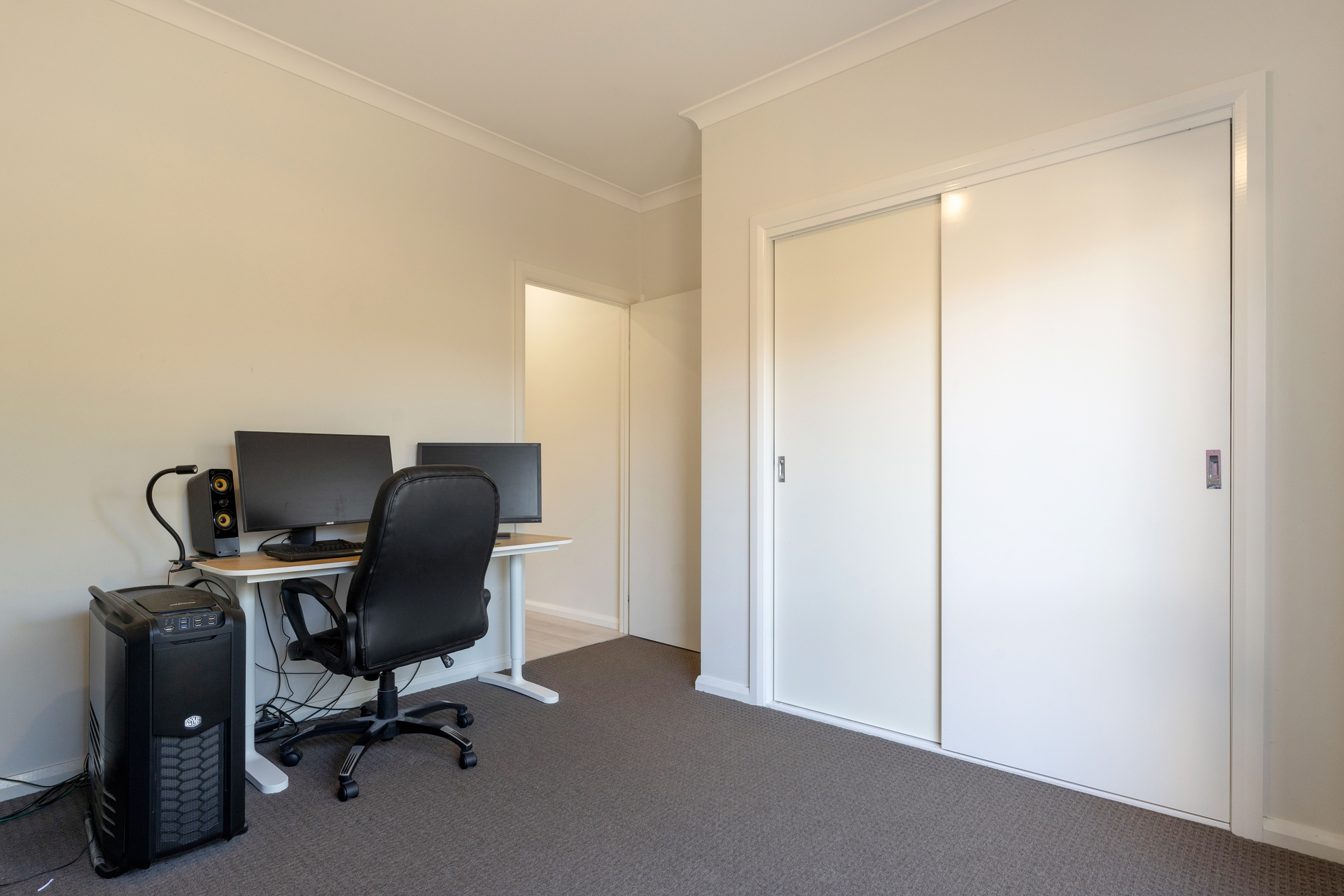 3-bedroom house at 31 LOUDON CIRCUIT, Craigieburn VIC 3064, Hume, Victoria