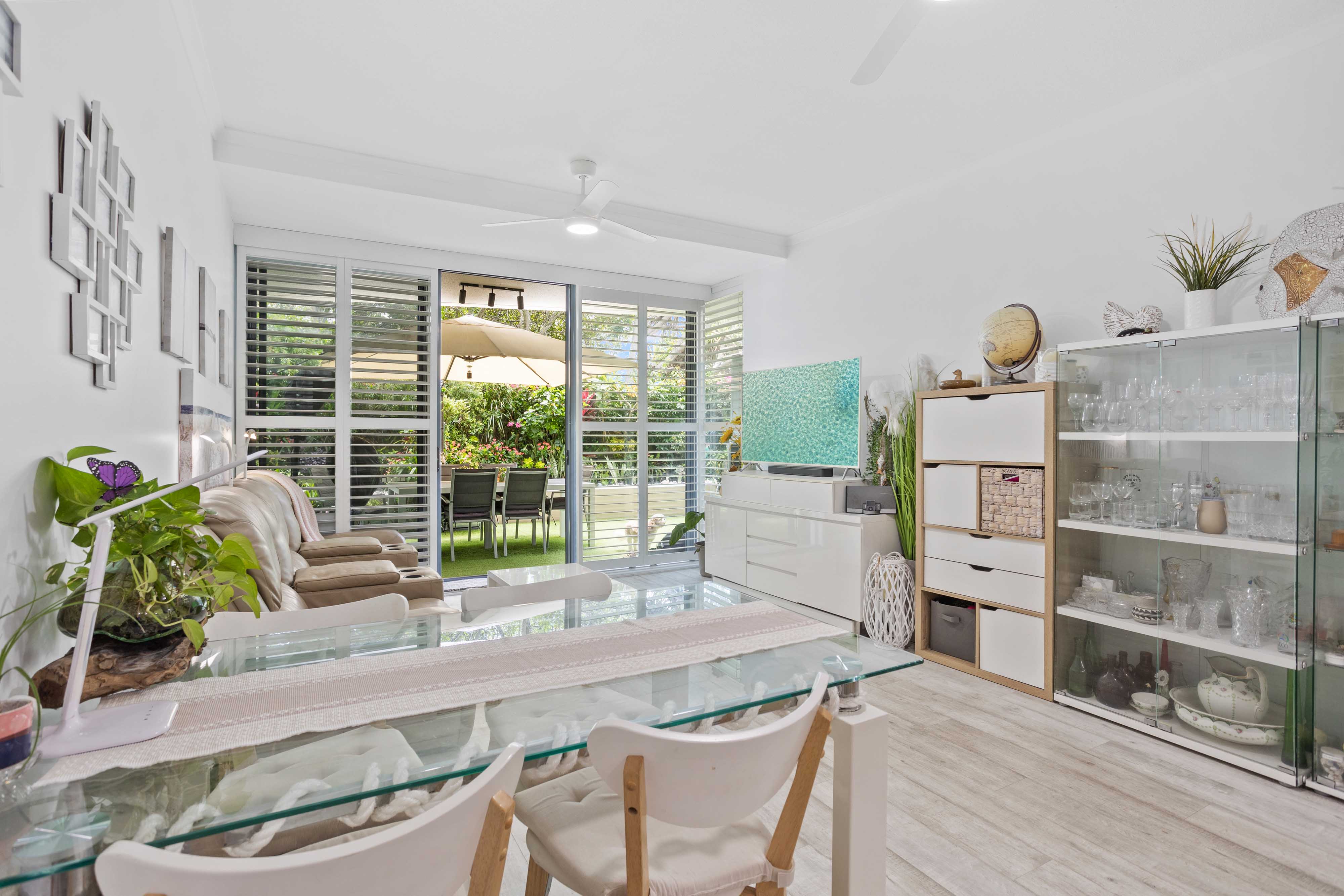 2044/1 Ocean Street, Burleigh Heads, QLD 4220 - Image 4
