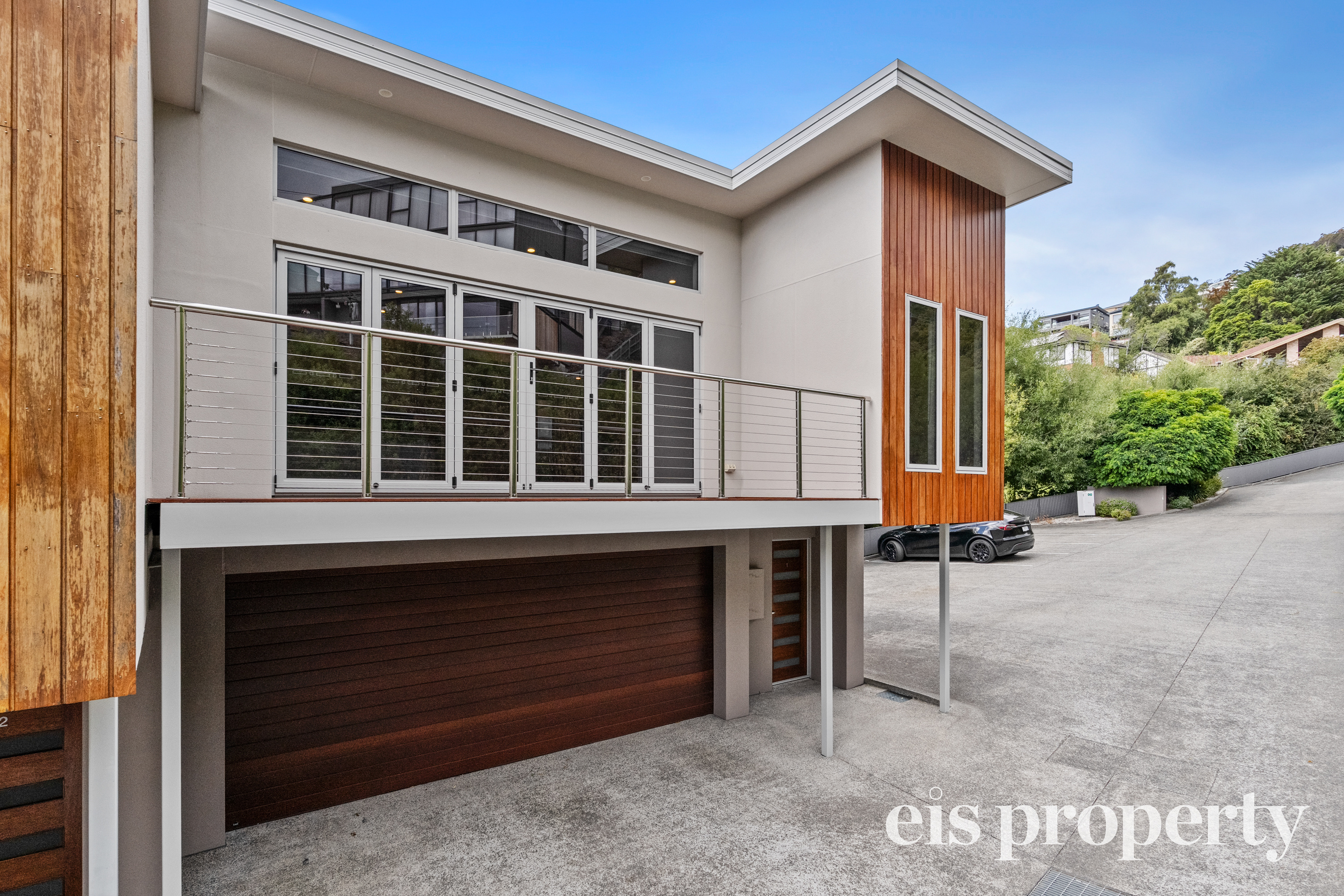337 Churchill Avenue, Sandy Bay, TAS 7005 - Image 1
