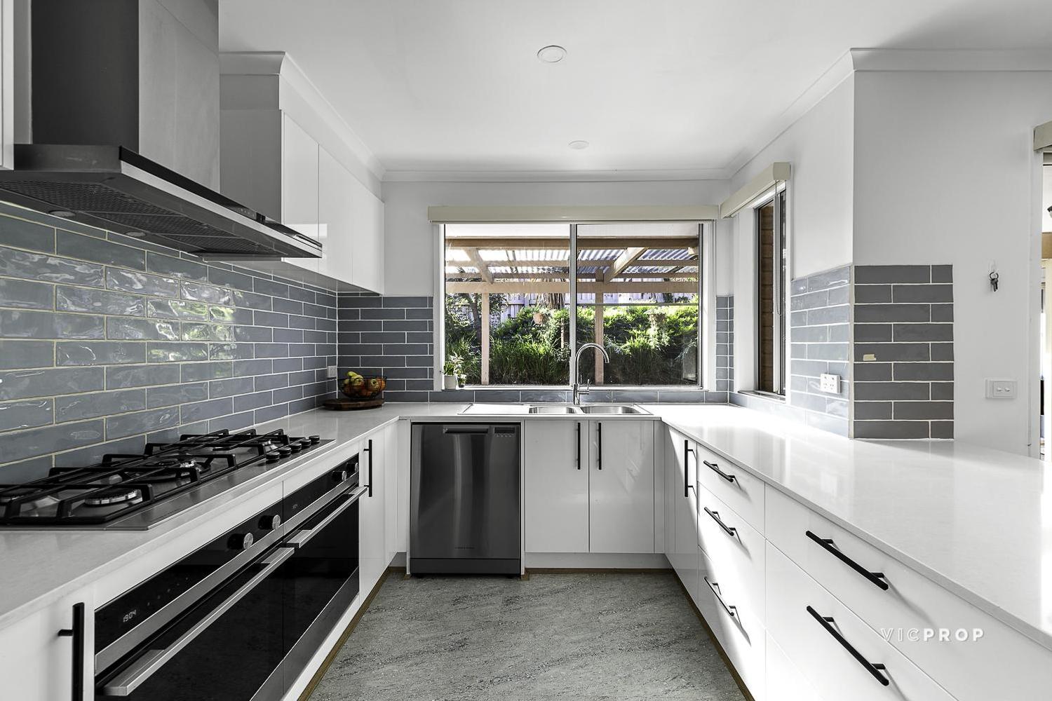 4-bedroom house at 8 Willaura Place, Yallambie, VIC 3085, Banyule, Victoria