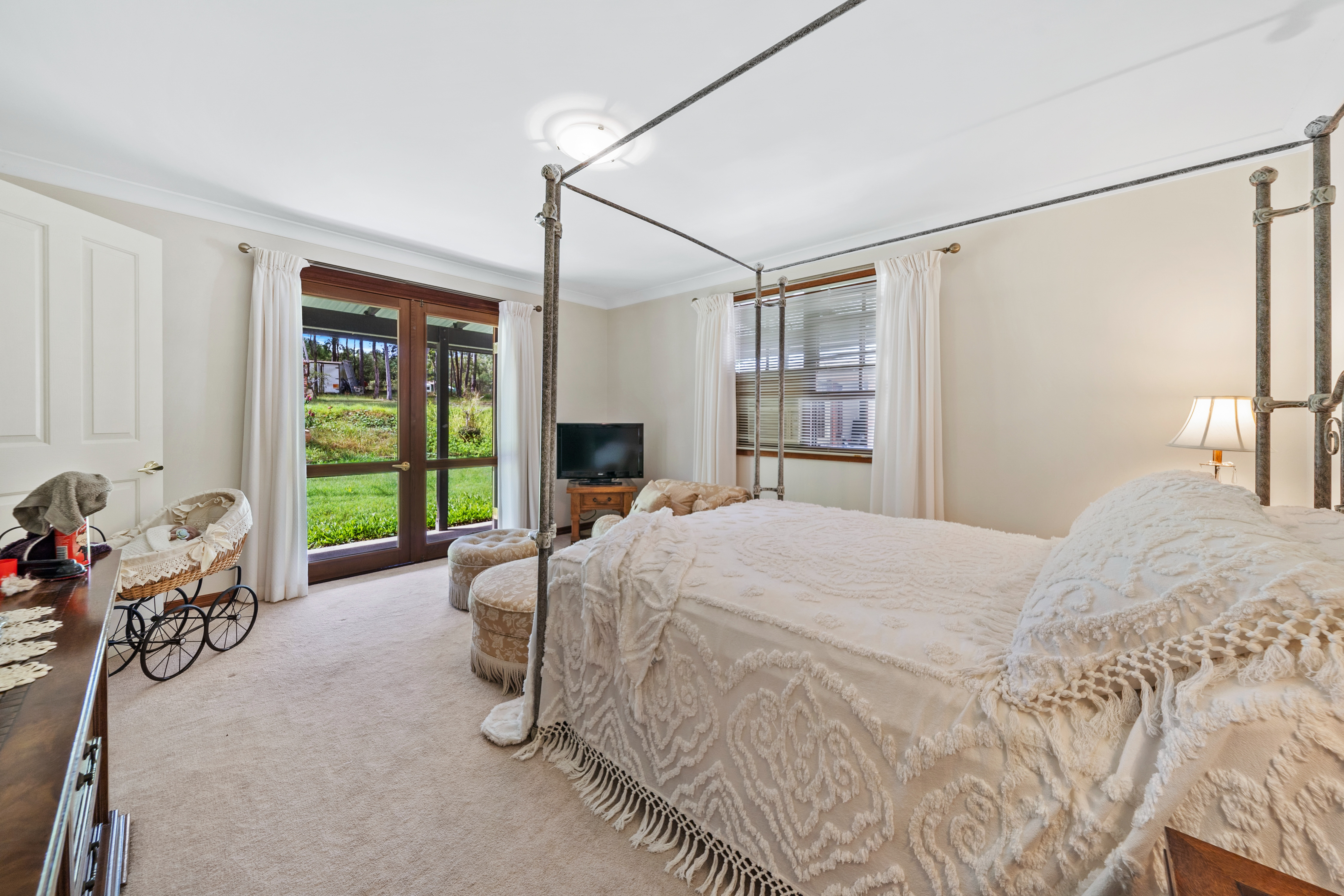 7-bedroom house at 132-138 Buccan Road, Buccan, Qld, 4207, , Queensland