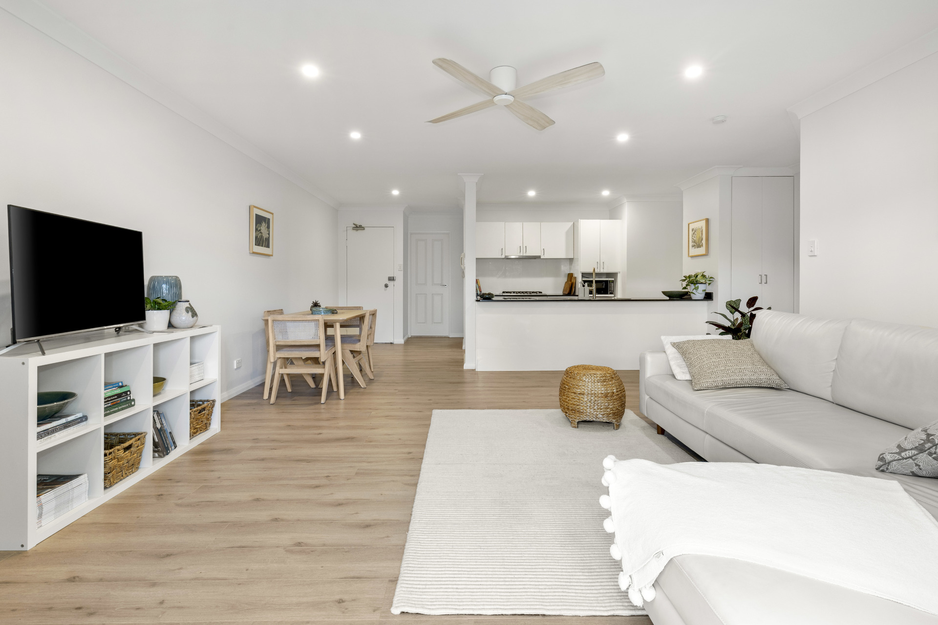 15/8-10 Croydon Street, Cronulla, NSW 2230 - Image 2