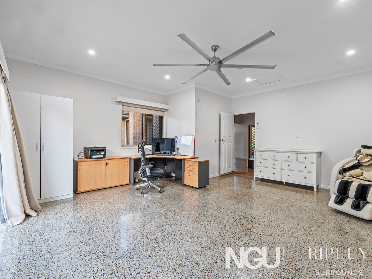 52 Carlock Promenade, Karalee, QLD 4306 - Image 10