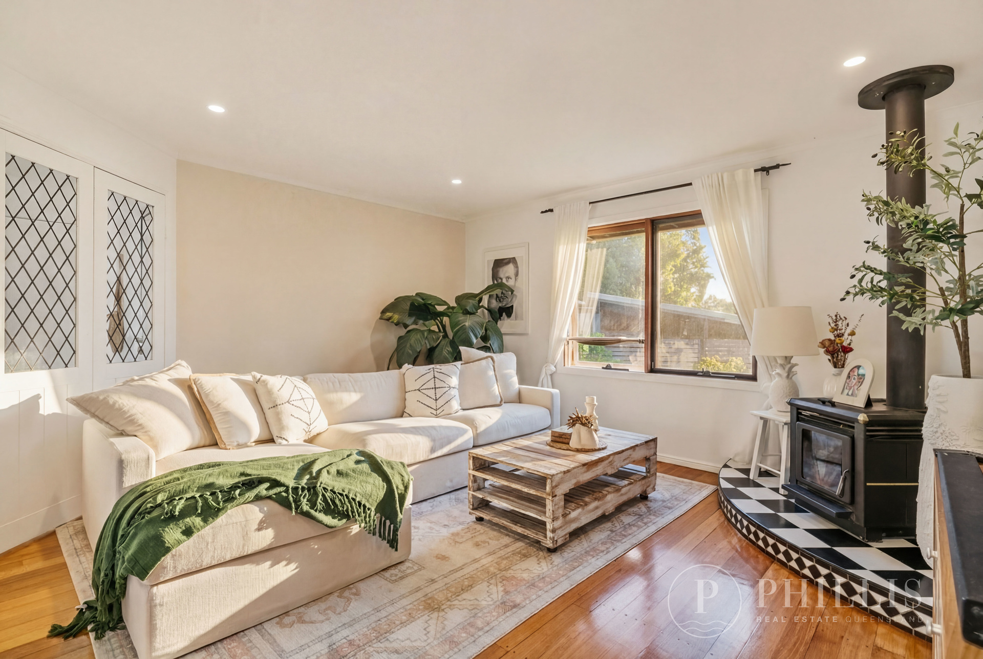 4-bedroom house at 16 AMETHYST COURT, Carrara QLD 4211, Gold Coast, Queensland