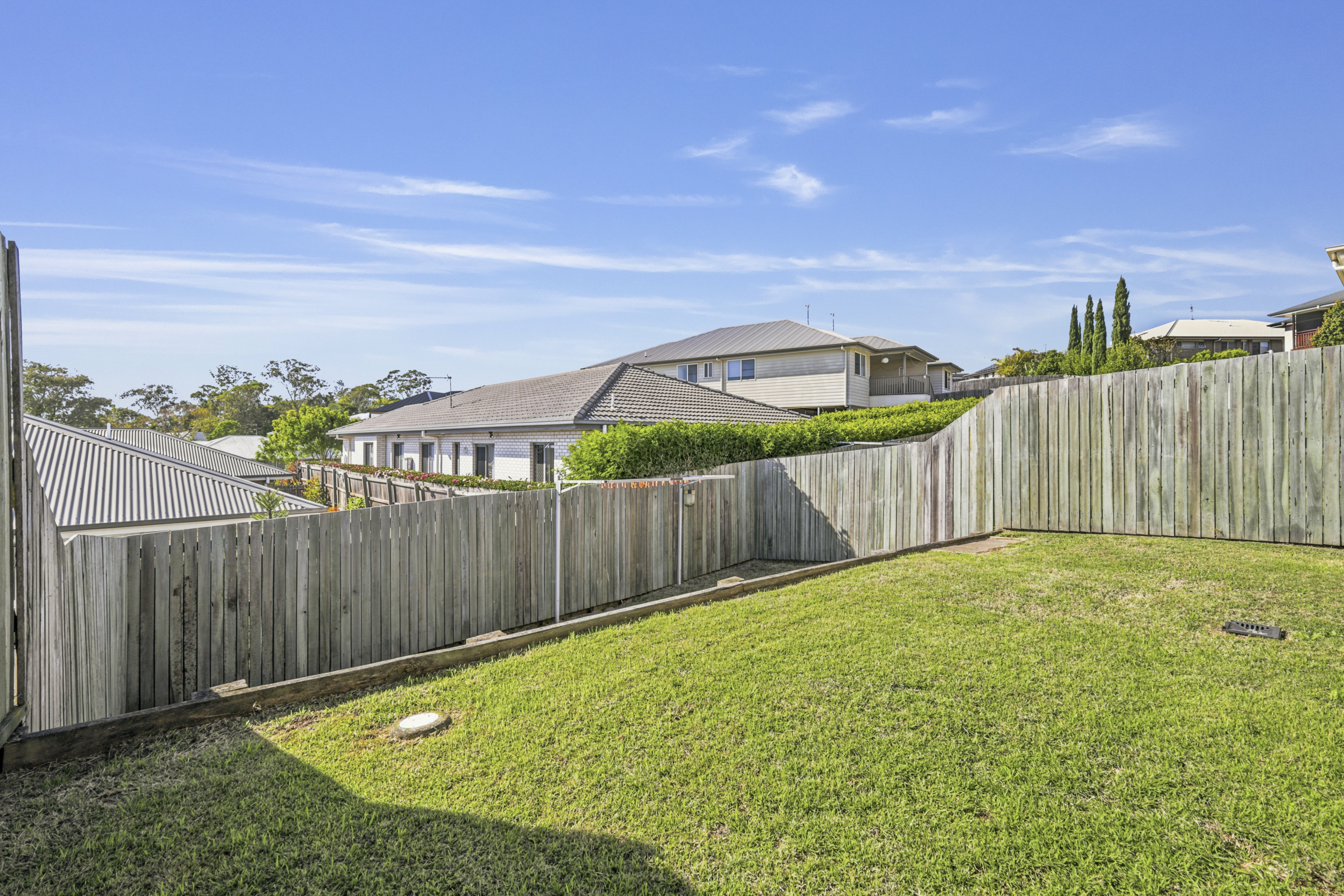 3-bedroom unit at 1/6 Reserve Road, Cranley, QLD 4350, Toowoomba, Queensland