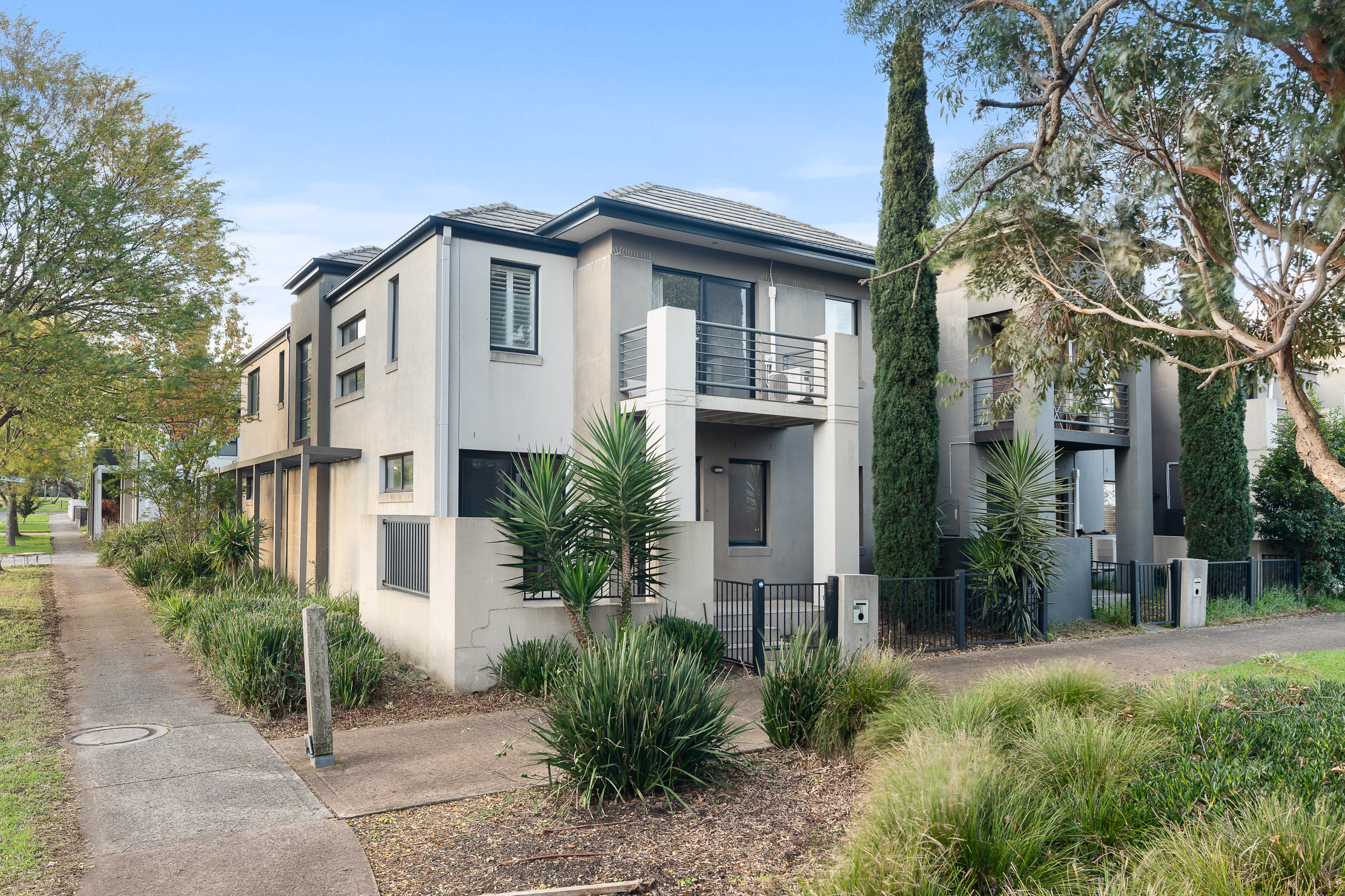 1 RATHDOWNE WALK, Epping VIC 3076 - Image 1