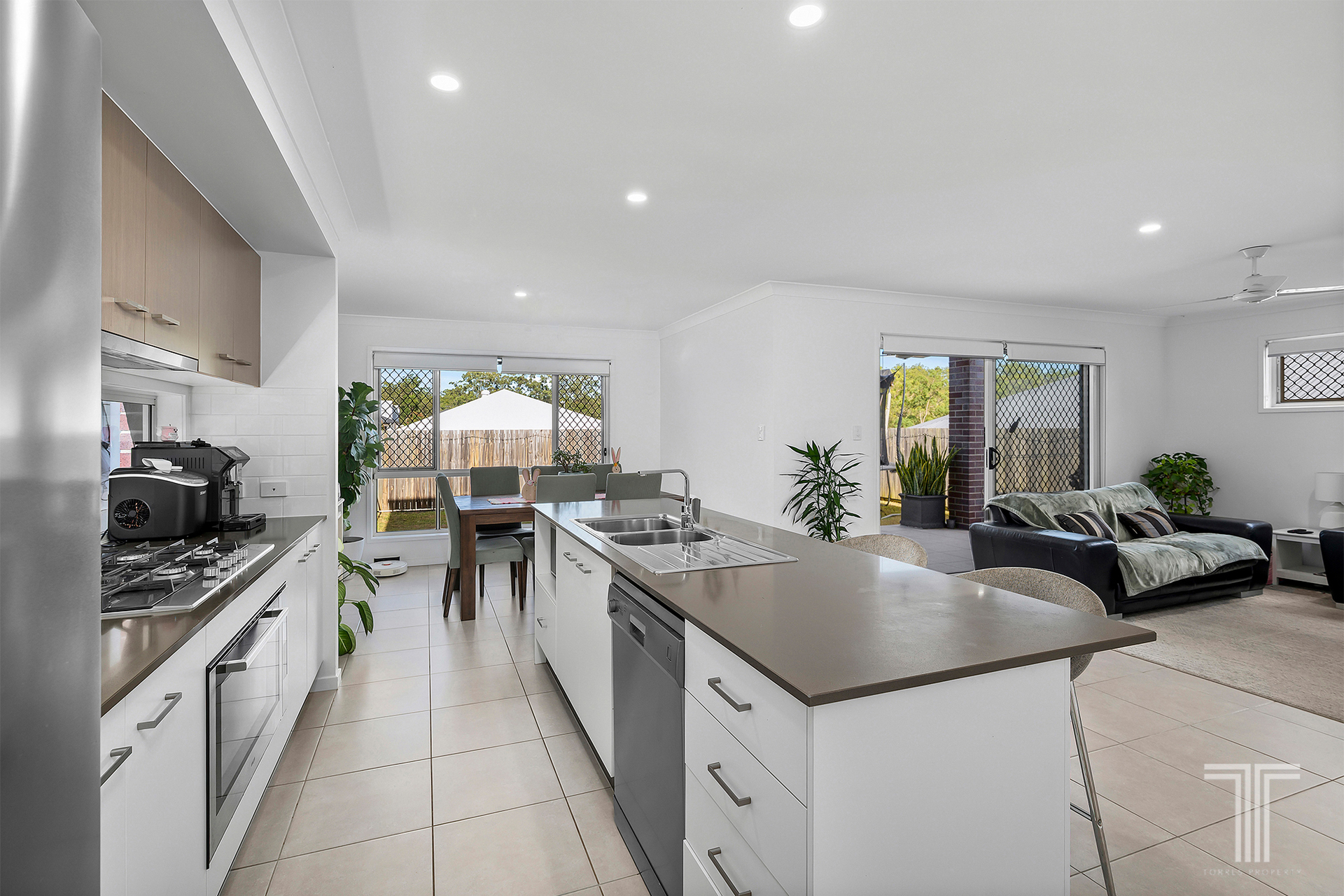 4-bedroom house at 86 Midnight Crescent, Spring Mountain, QLD 4300, Ipswich, Queensland