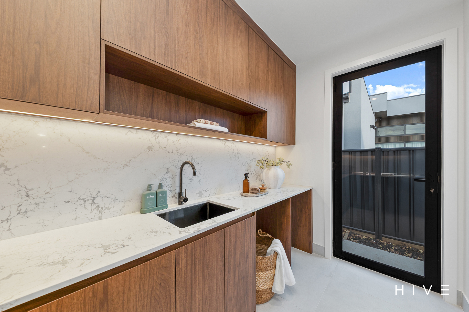 33 Macalister Crescent, Curtin, ACT 2605 - Image 8