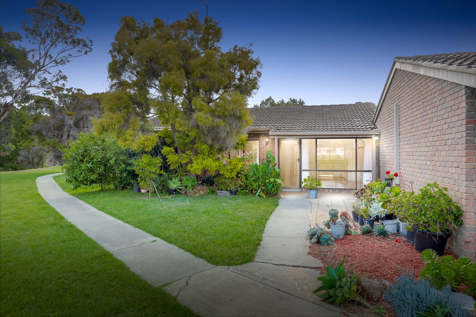 3-bedroom unit at 21-25 Goble Street, Niddrie, VIC 3042, Moonee Valley, Victoria