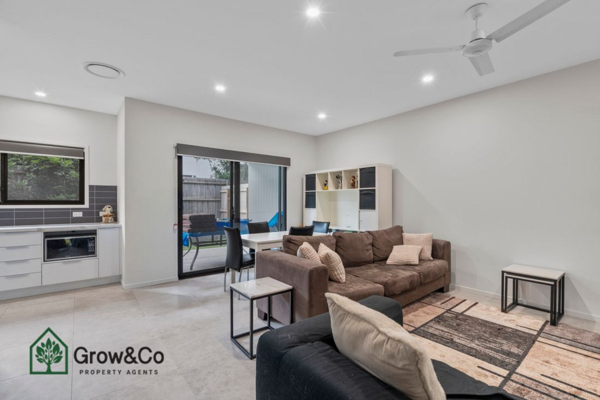 4-bedroom unit at 36/38 Creekside Terrace, Albany Creek, QLD 4035, Moreton Bay, Queensland