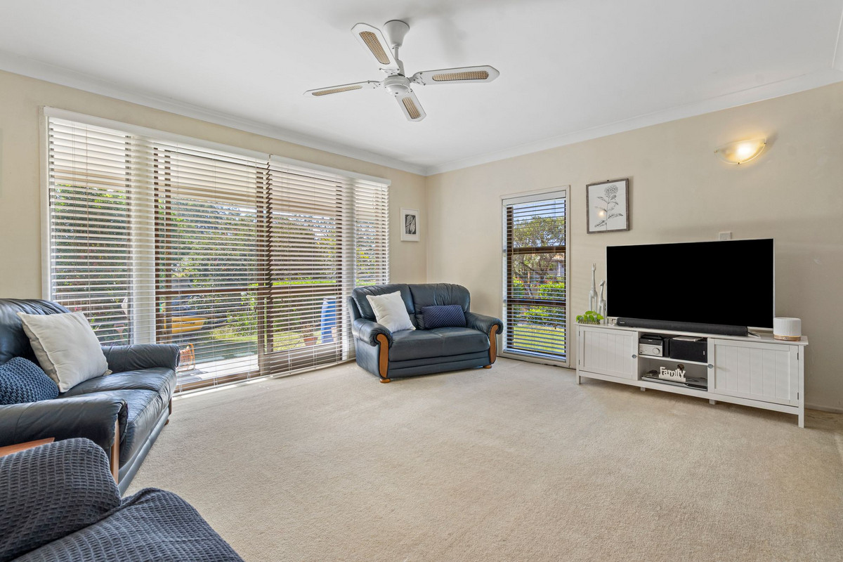 4 Gilford Crescent, Albany Creek, QLD 4035 - Image 8