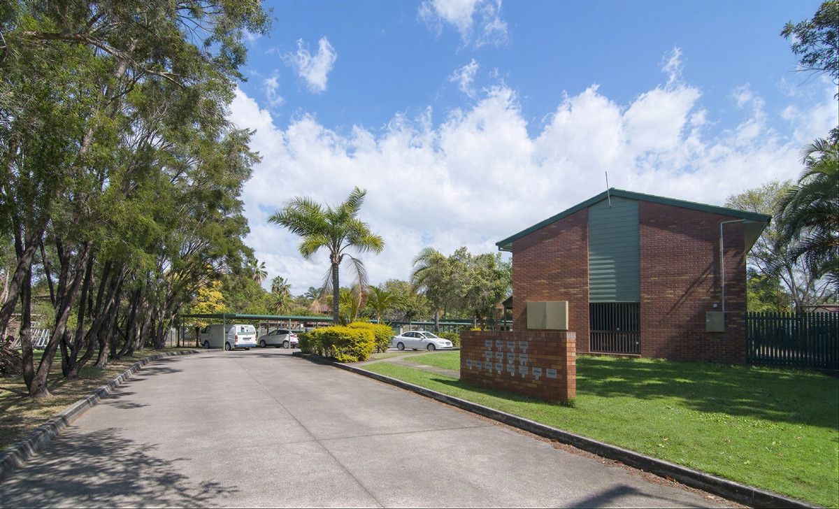 PADDINGTON GARDENS NORTH 49 7 WISP STREET, WOODRIDGE QLD 4114 - Image 2