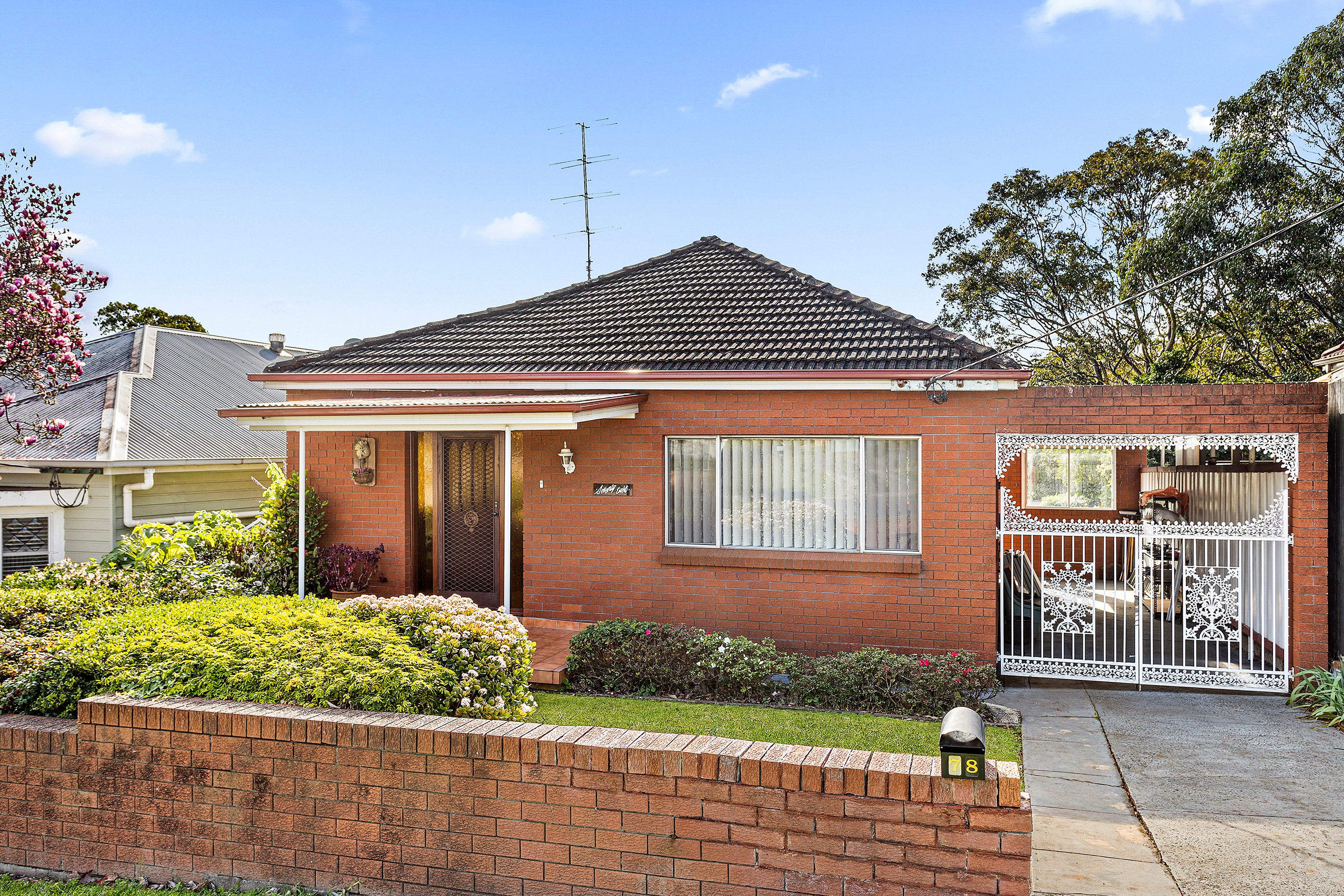 78 The Avenue, Mount Saint Thomas, NSW 2500 - Image 1
