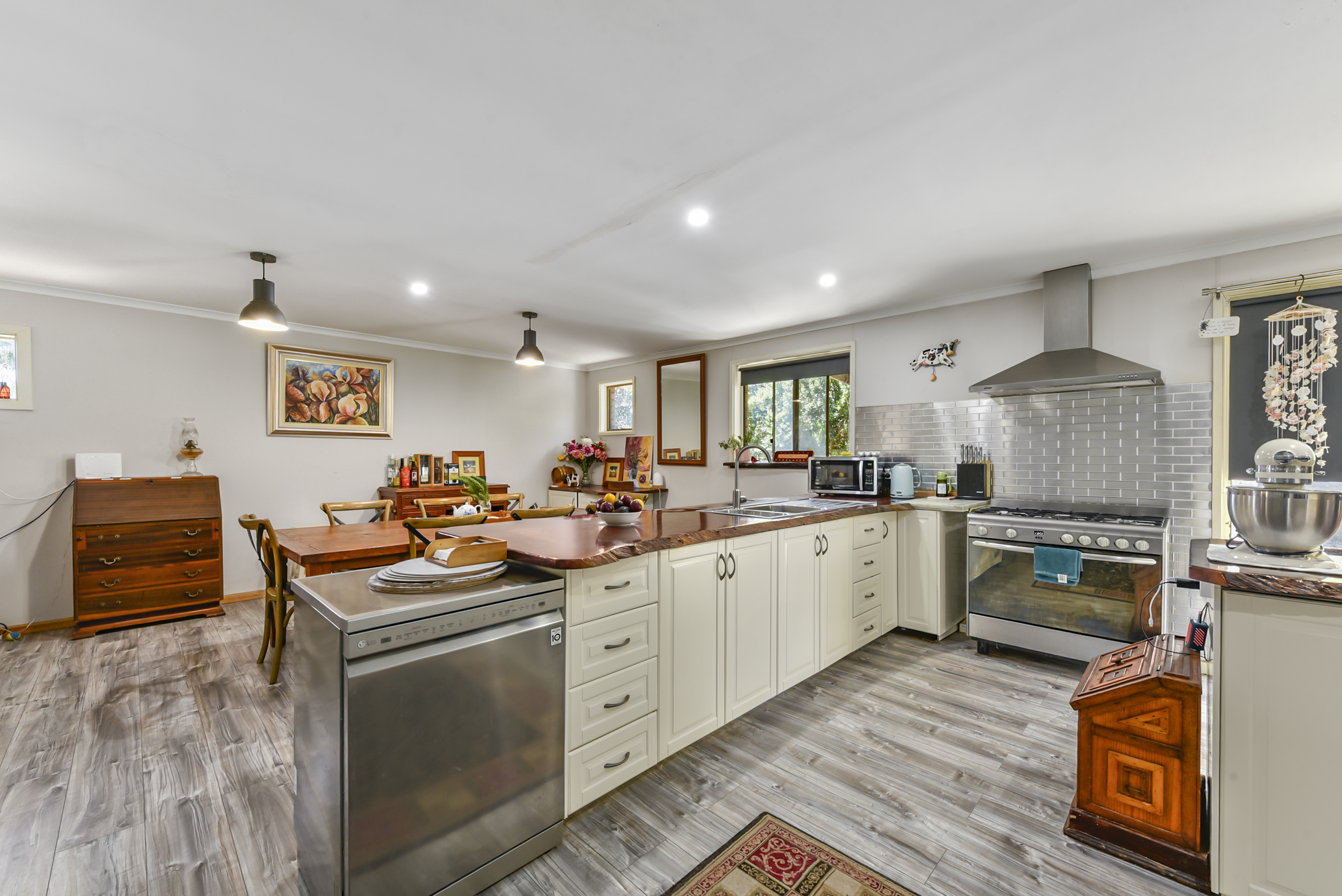 6-bedroom house at 1850 TAPFIELD ROAD, Taratap SA 5275, , South Australia