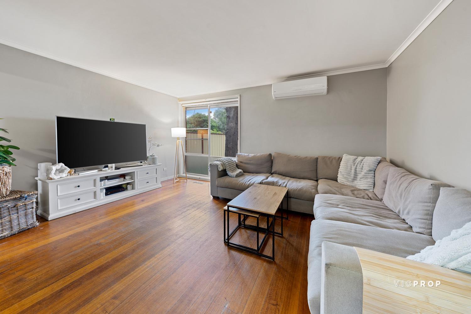 16 Bennett Street, Sunshine West, Vic, 3020 - Image 4