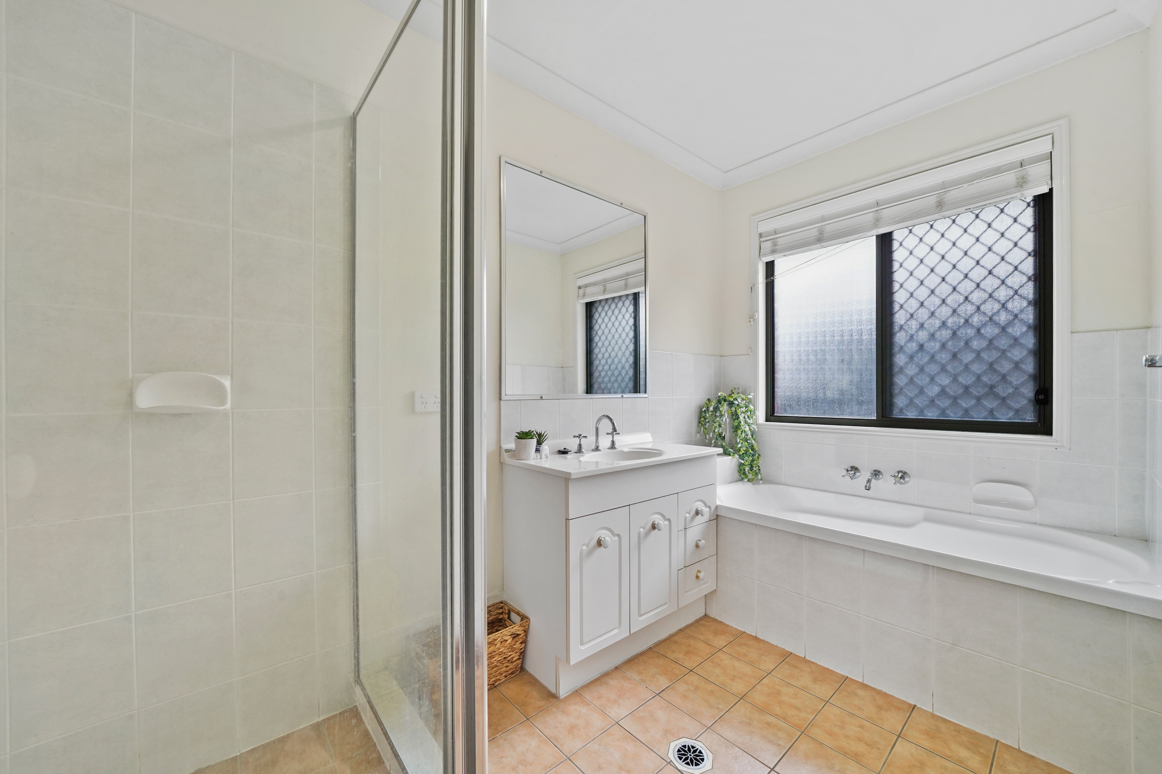 4-bedroom house at 29 Fairway Drive, Meadowbrook, QLD 4131, Logan, Queensland